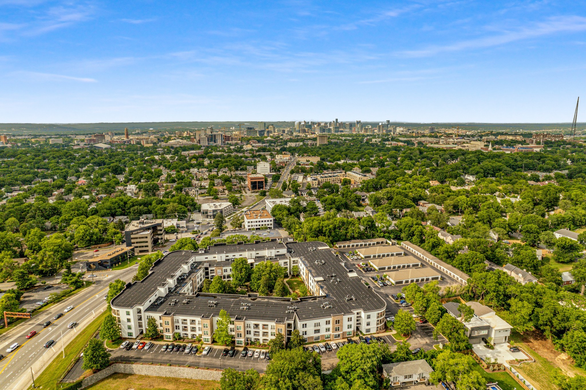  2600 Hillsboro Pike, Nashville, TN, 37212 - 物件實景
