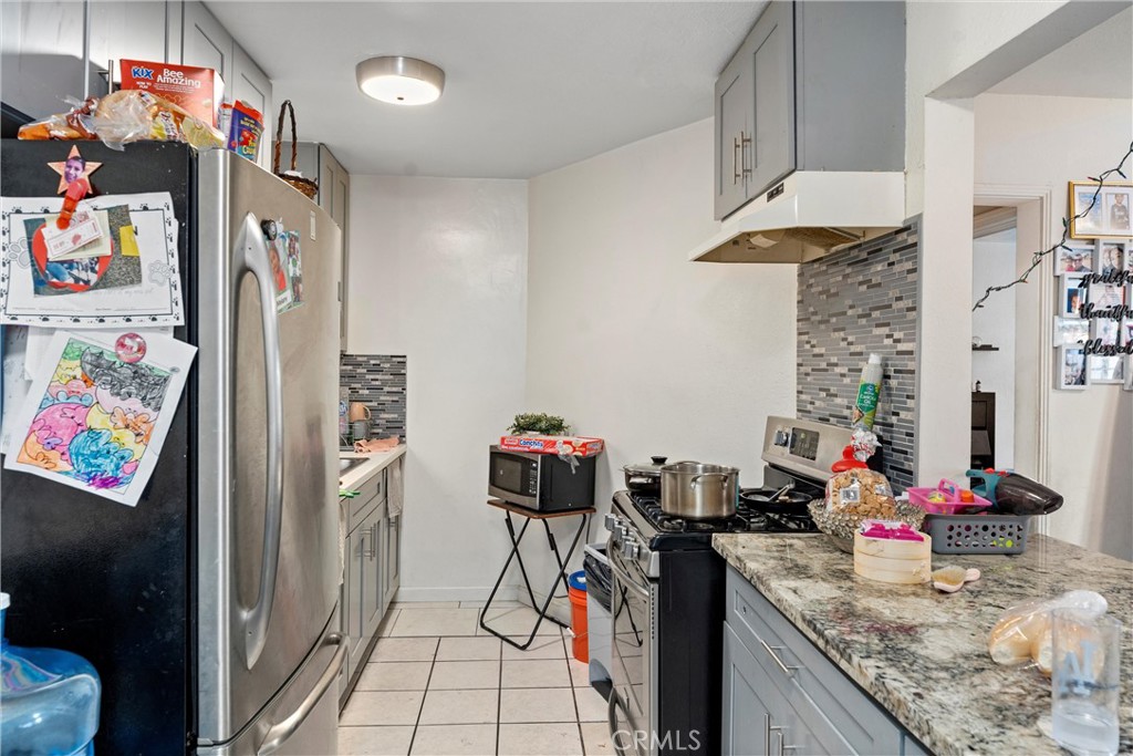 Compton, California, 90220, United States, ,Residential,For Sale,1842717