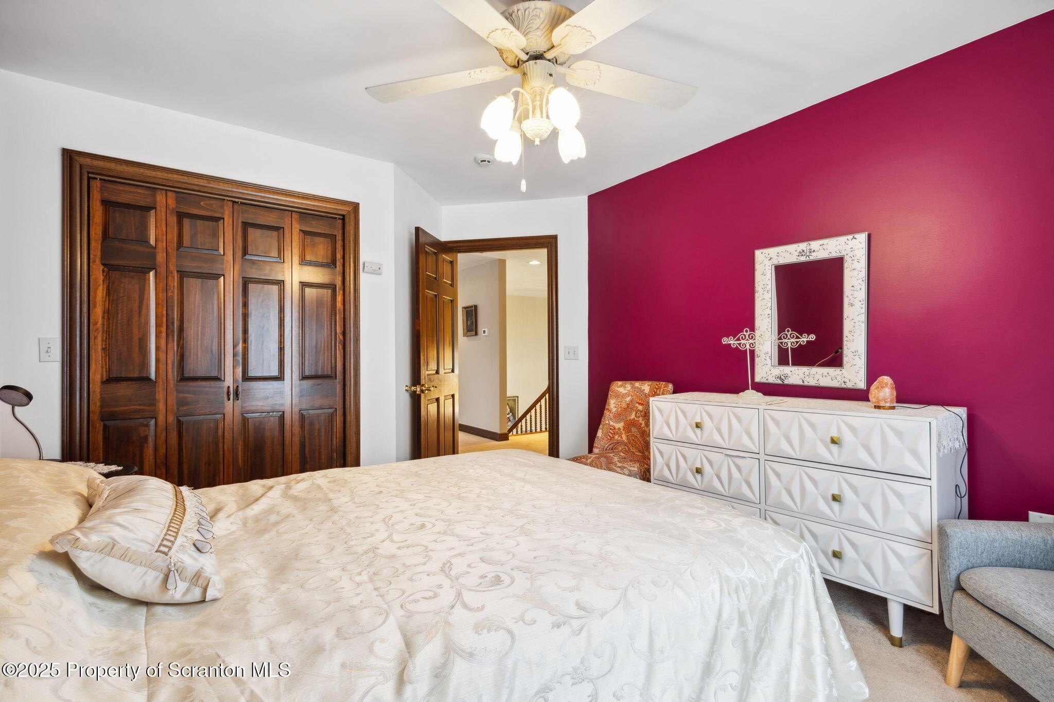 Old Forge, Pennsylvania, 18518, United States, 5 Bedrooms Bedrooms, ,5 BathroomsBathrooms,Residential,For Sale,1921311