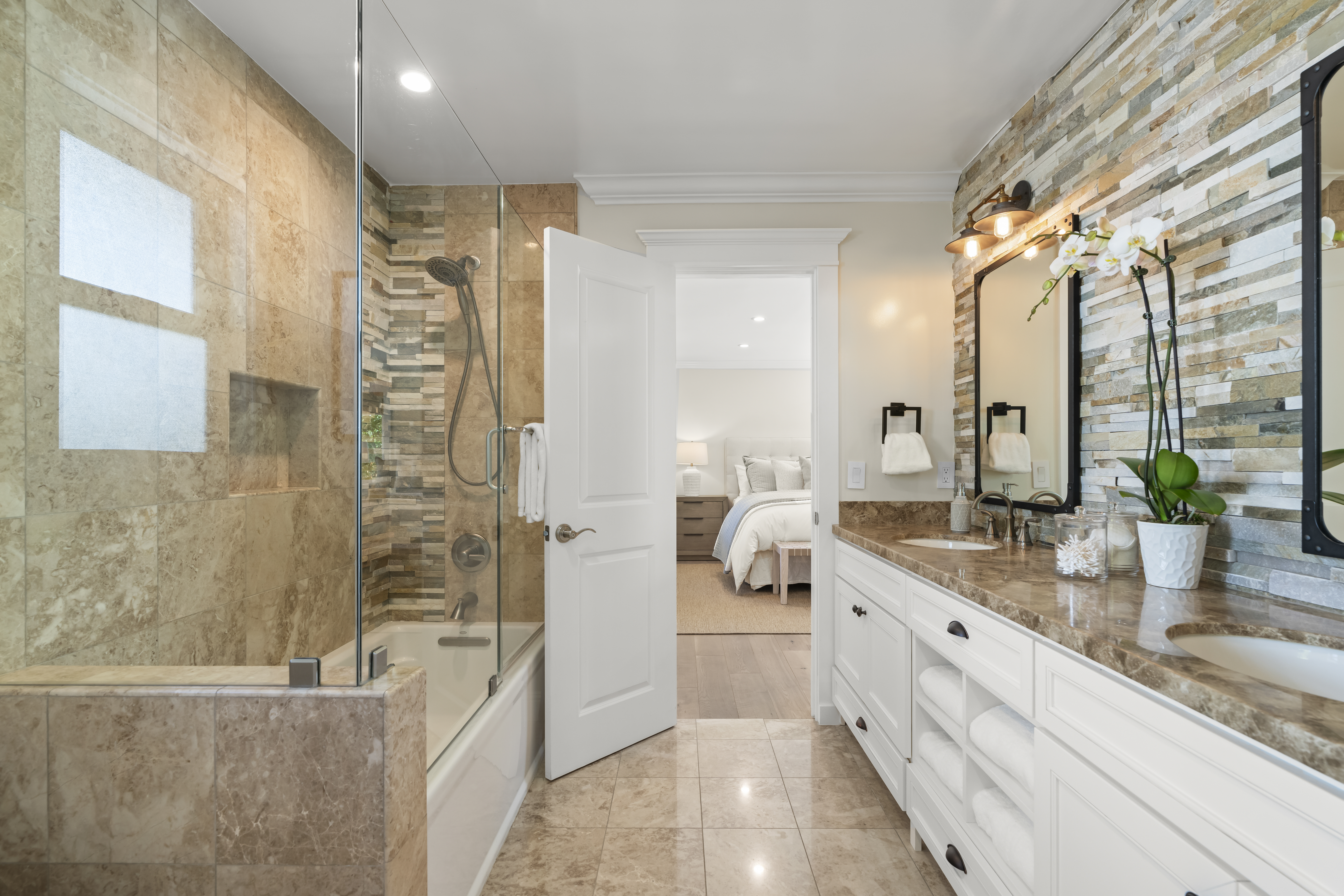  Elegant Golden Triangle Saratoga Retreat - 物件實景