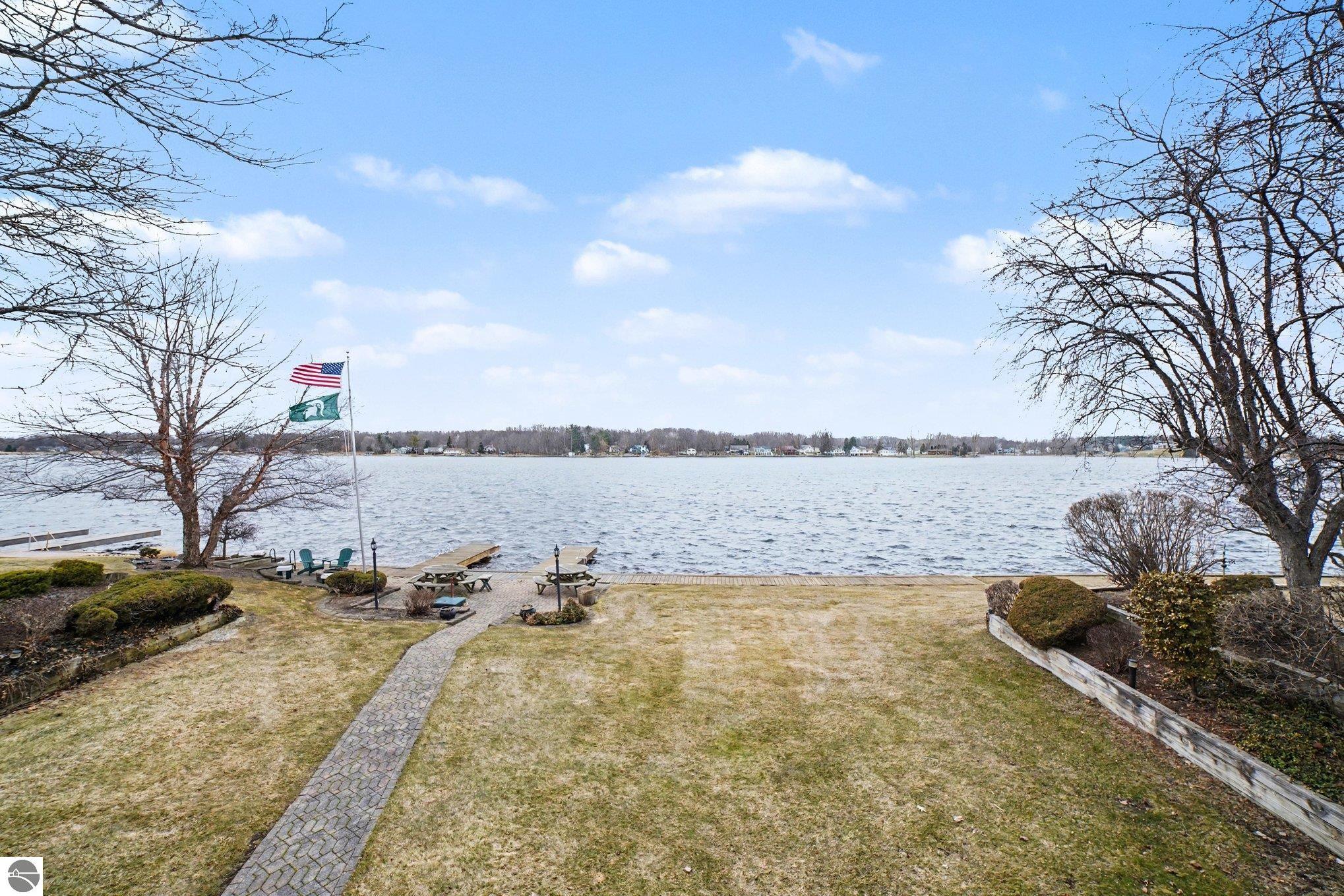 Lake Isabella, Michigan, 48893, United States, 4 Bedrooms Bedrooms, ,4 BathroomsBathrooms,Residential,For Sale,2030356