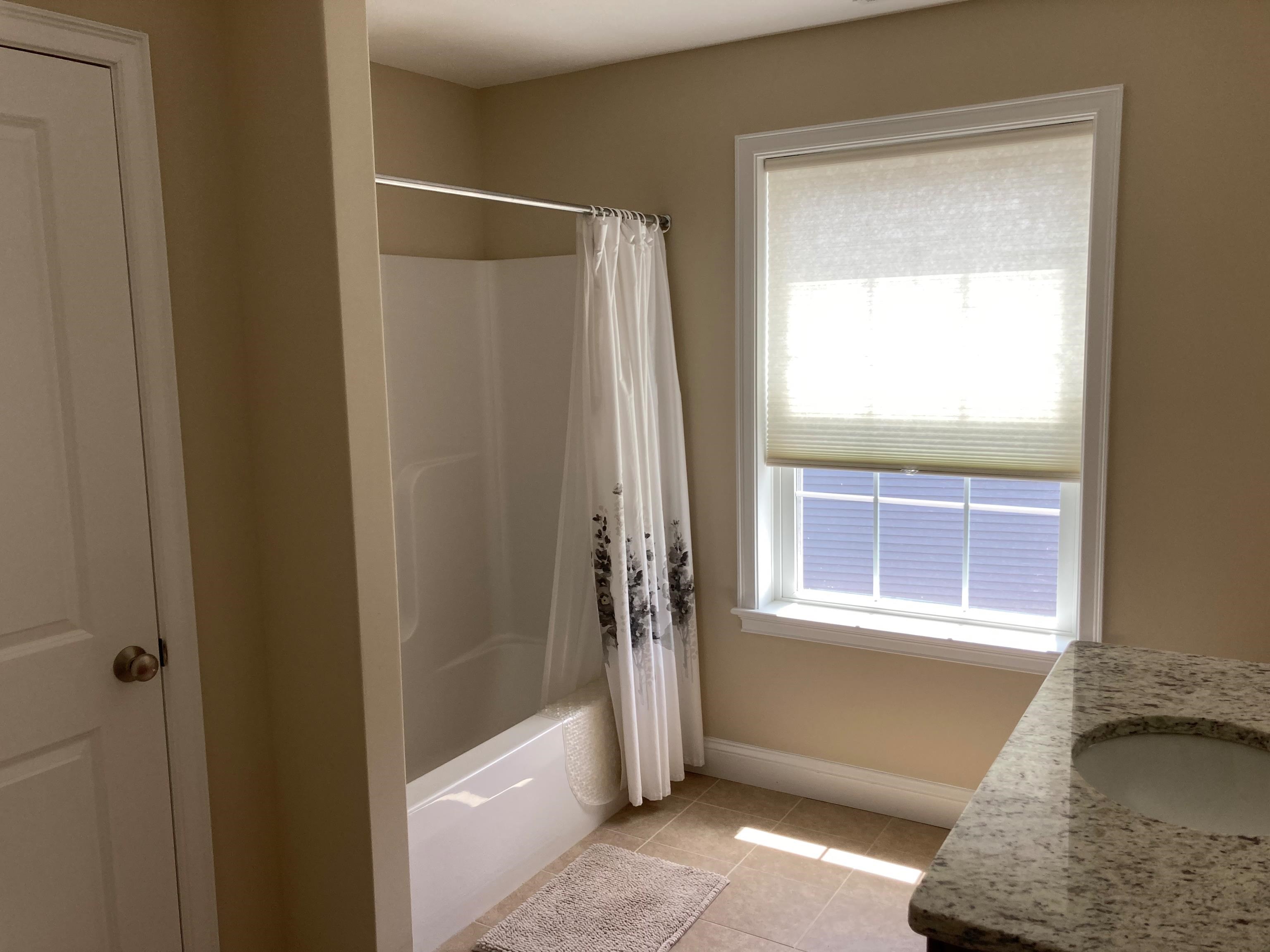 Brentwood, New Hampshire, 03833, United States, 2 Bedrooms Bedrooms, ,2 BathroomsBathrooms,Residential,For Sale,1905926