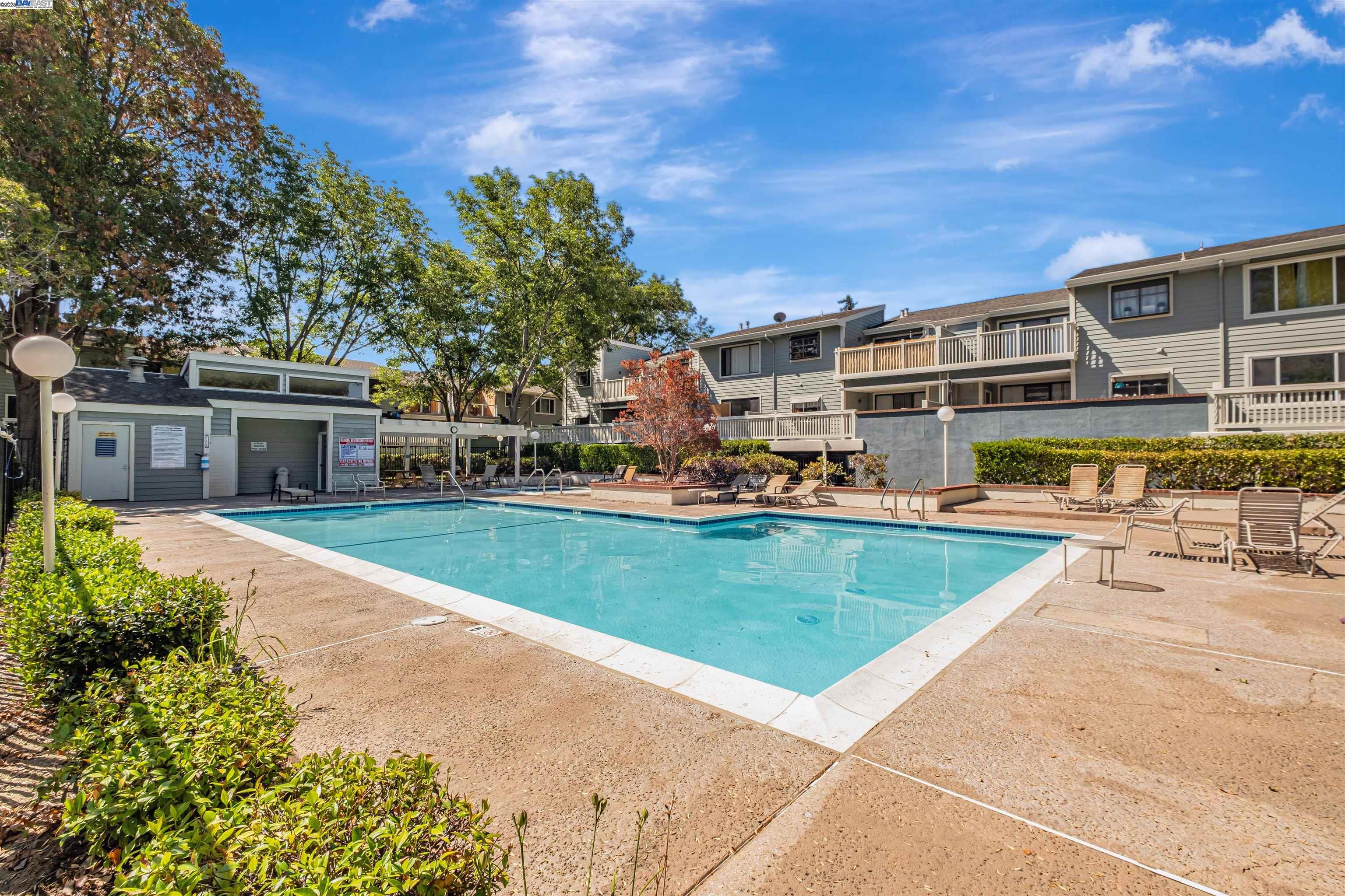 Fremont, California, 94536, United States, 2 Bedrooms Bedrooms, ,2 BathroomsBathrooms,Residential,For Sale,1911508