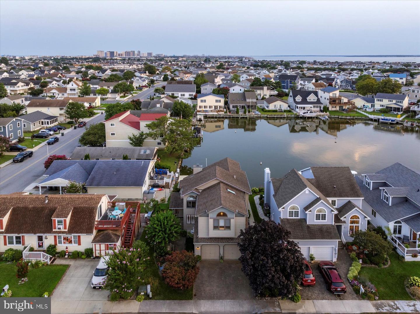 Ocean City, Maryland, 21842, United States, 4 Bedrooms Bedrooms, ,3 BathroomsBathrooms,Residential,For Sale,1942171