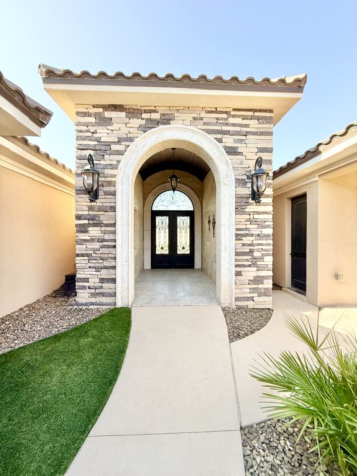 Carlsbad, New Mexico, 88220, United States, 4 Bedrooms Bedrooms, ,6 BathroomsBathrooms,Residential,For Sale,1974885