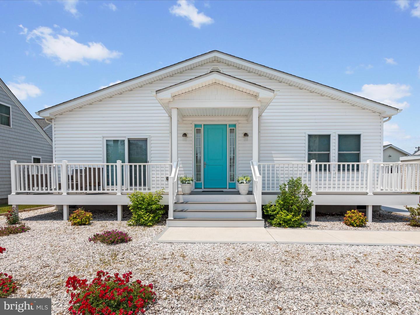 Ocean City, Maryland, 21842, United States, 3 Bedrooms Bedrooms, ,2 BathroomsBathrooms,Residential,For Sale,1847556
