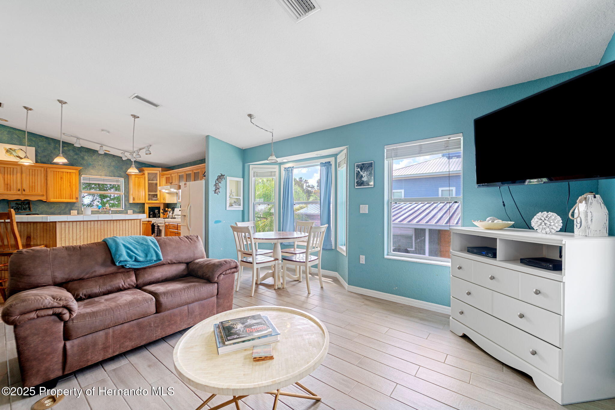 Crystal River, Florida, 34429, United States, 3 Bedrooms Bedrooms, ,2 BathroomsBathrooms,Residential,For Sale,1981608