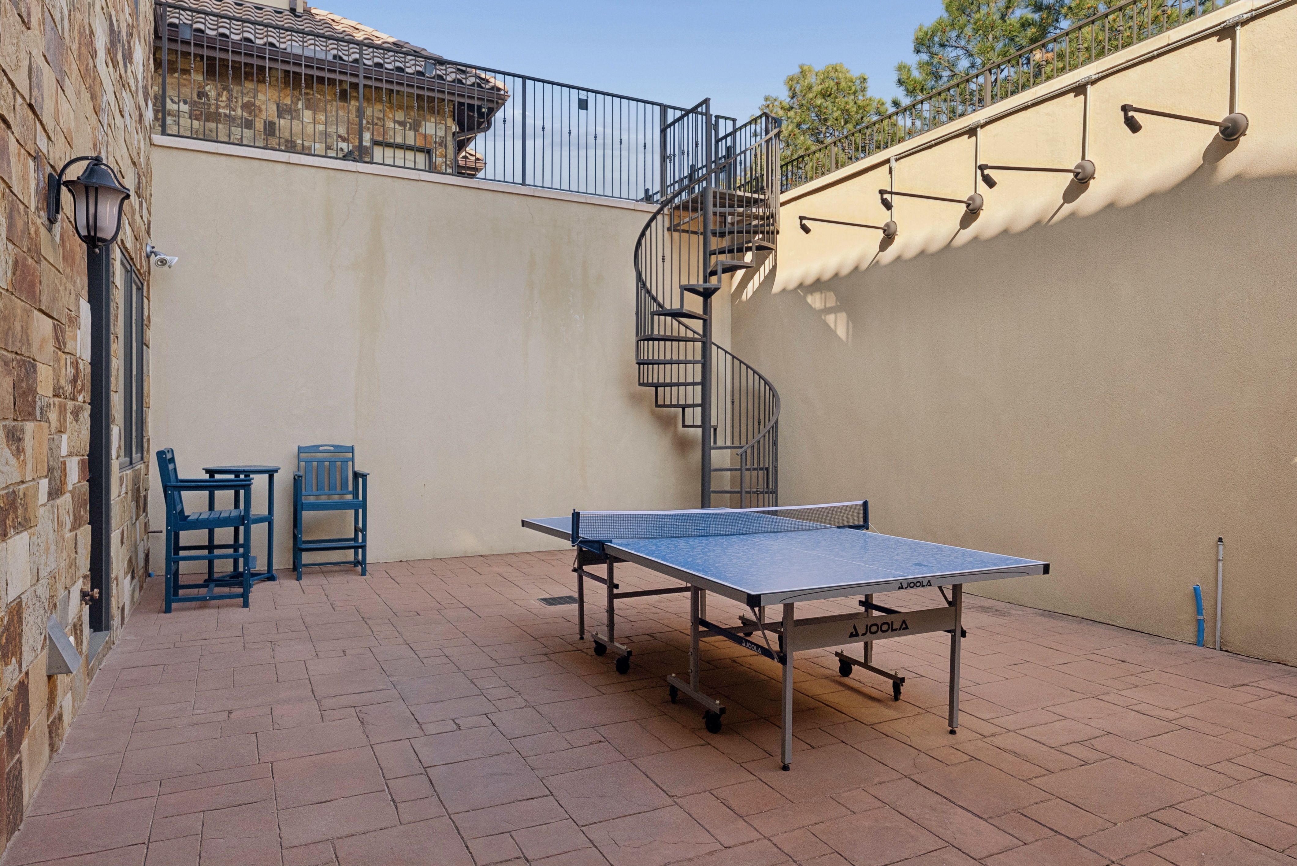  Extraordinary legacy estate on 2.59 private acres in Cathedral Pines - 物件實景