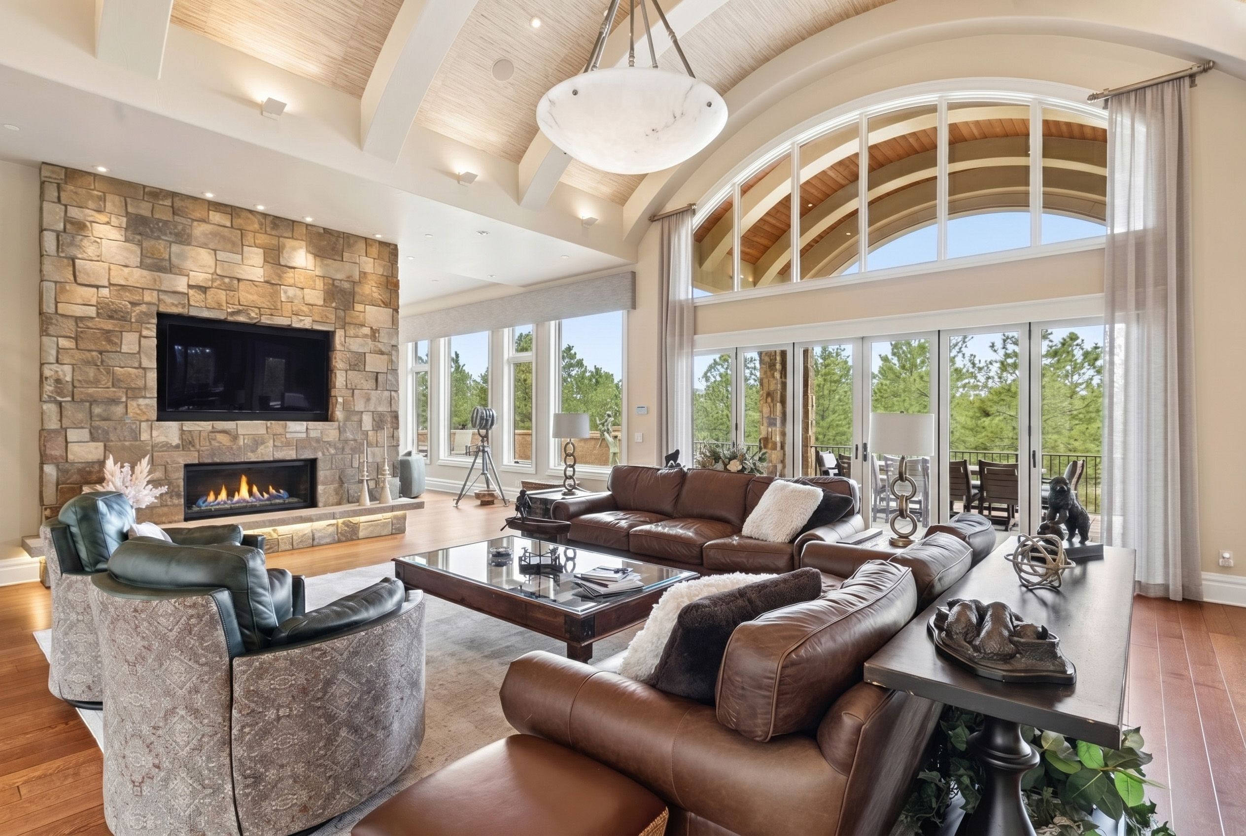  Extraordinary legacy estate on 2.59 private acres in Cathedral Pines - 物件實景