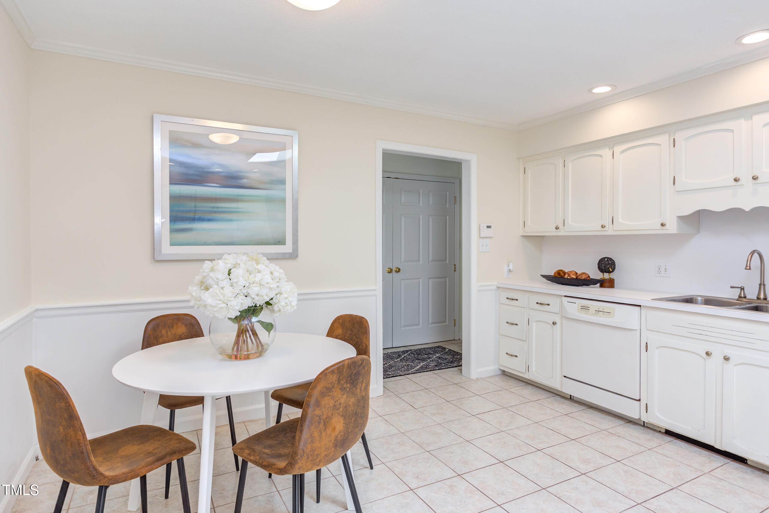 Raleigh, North Carolina, 27612, United States, 6 Bedrooms Bedrooms, ,4 BathroomsBathrooms,Residential,For Sale,1793984