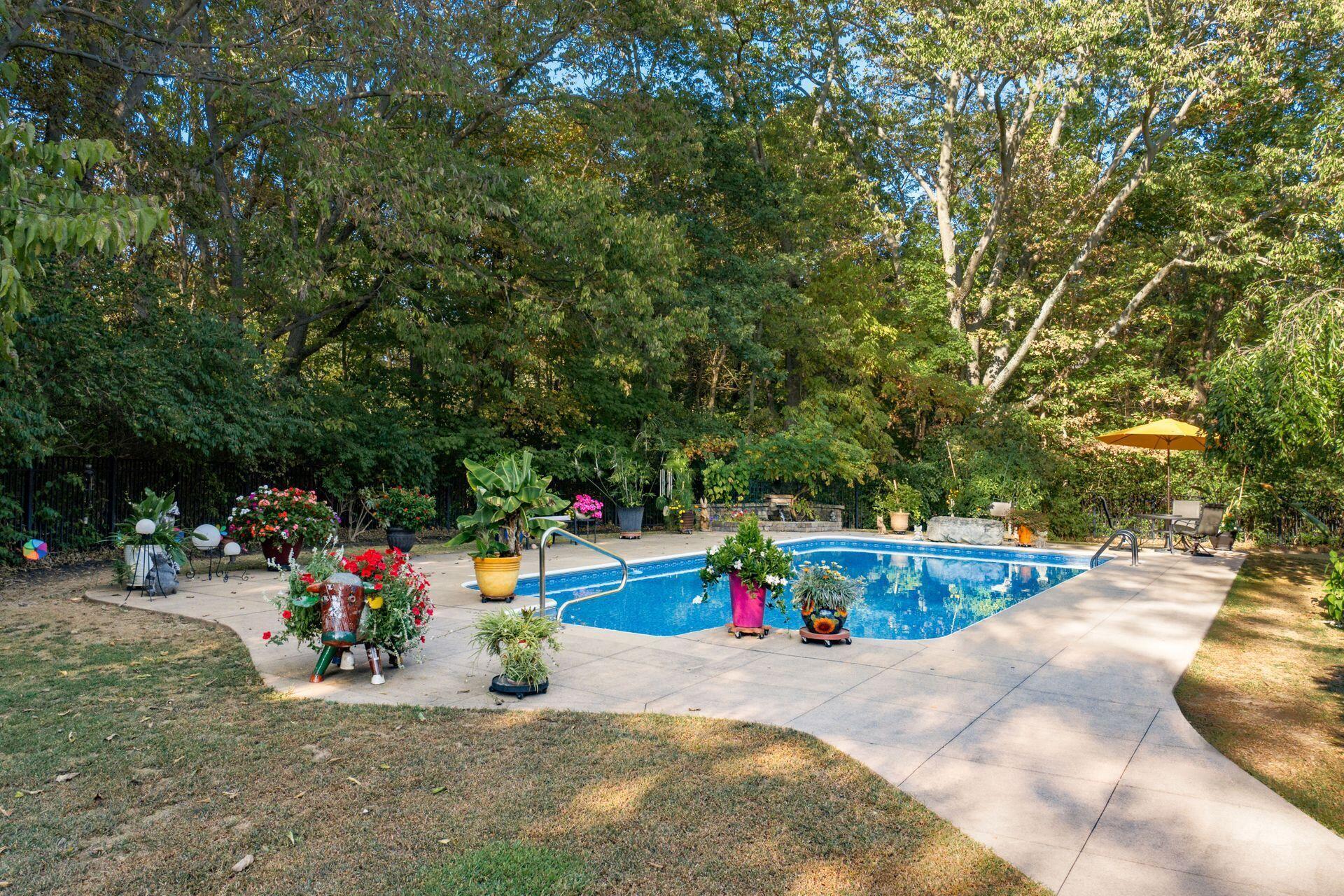 Galloway, Ohio, 43119, United States, 4 Bedrooms Bedrooms, ,5 BathroomsBathrooms,Residential,For Sale,1950801