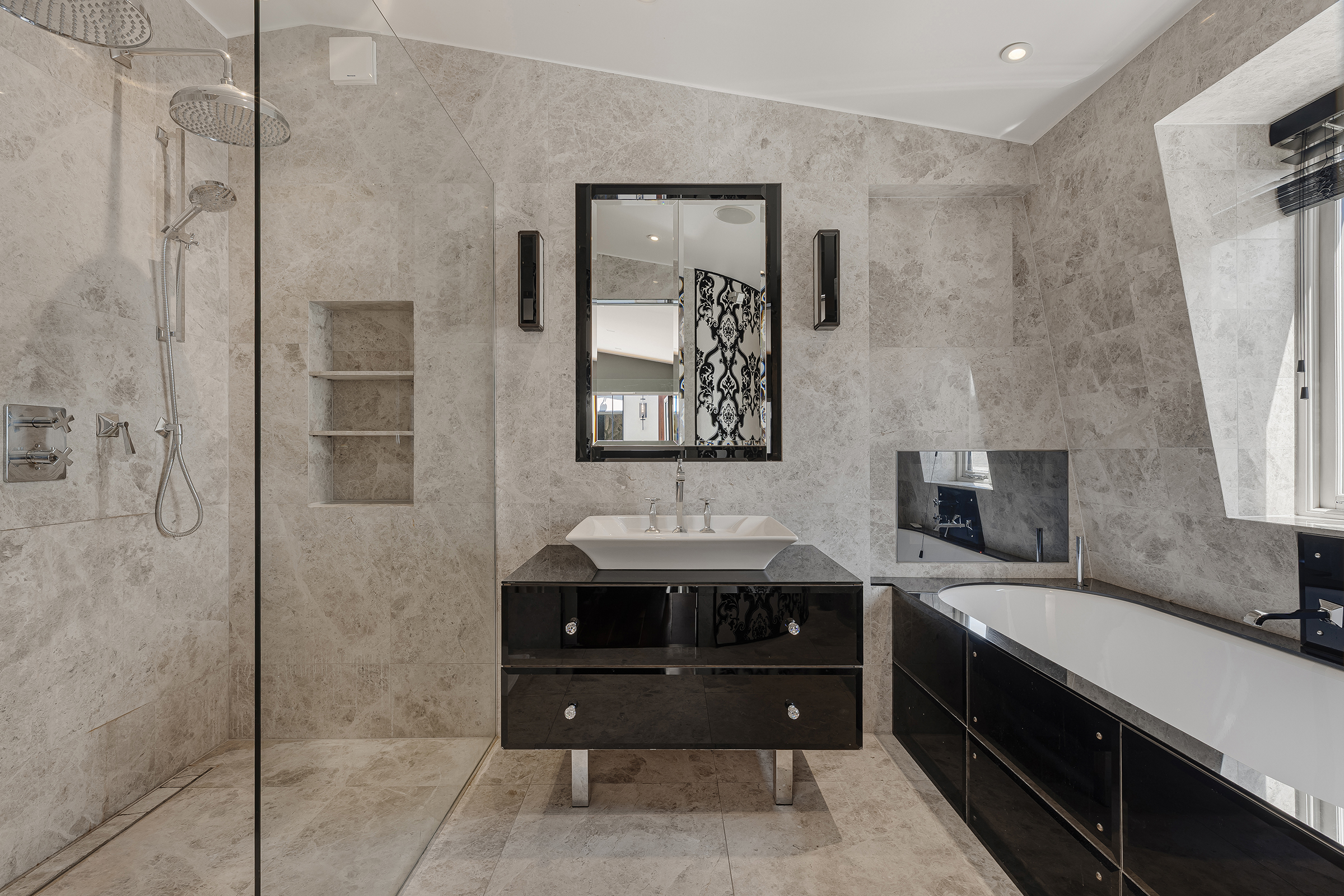  A Design-Led Townhouse Moments from Hyde Park - 物件實景