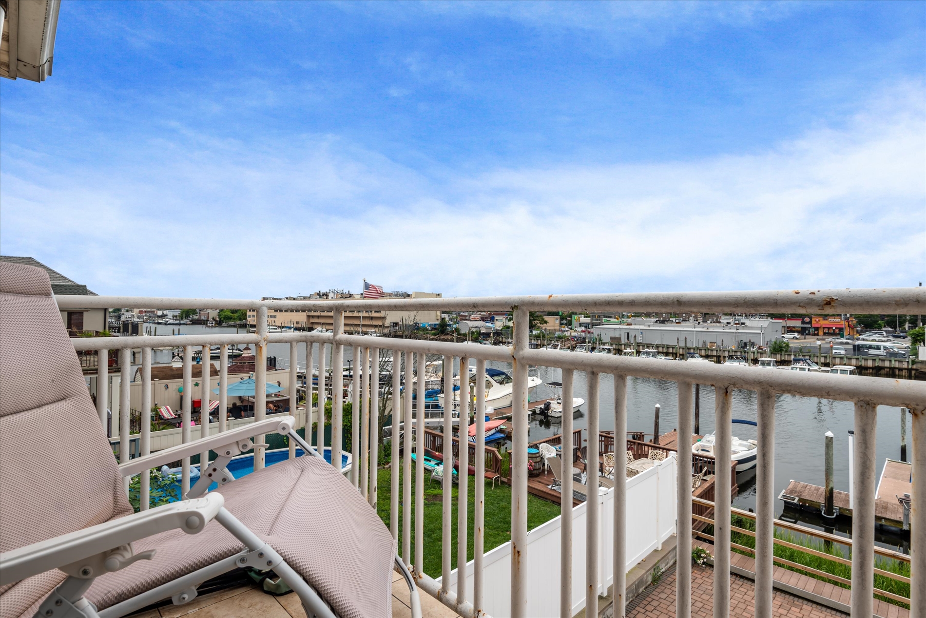 Howard Beach, New York, 11414, United States, 5 Bedrooms Bedrooms, ,4 BathroomsBathrooms,Residential,For Sale,1941286