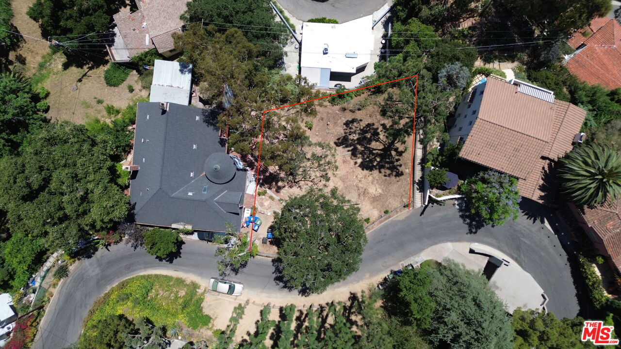 Los Angeles, California, 90068, United States, ,Land,For Sale,1916760