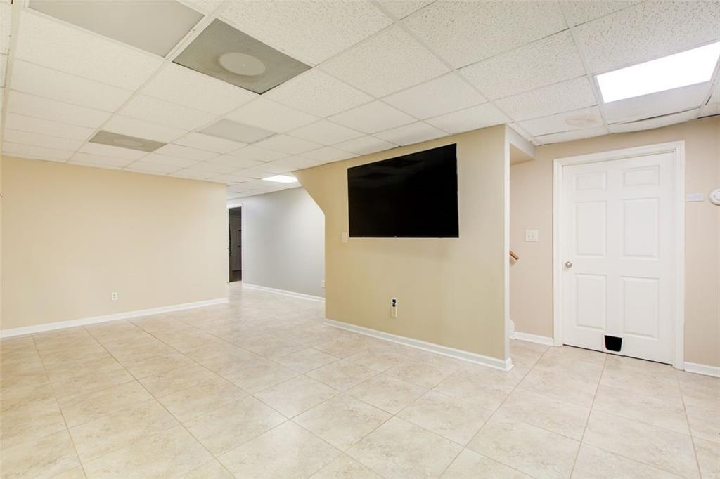 Stockbridge, Georgia, 30281, United States, 5 Bedrooms Bedrooms, ,3 BathroomsBathrooms,Residential,For Sale,1895957