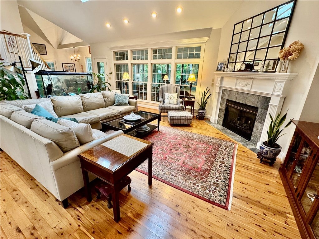 Providence Forge, Virginia, 23140, United States, 4 Bedrooms Bedrooms, ,4 BathroomsBathrooms,Residential,For Sale,1807214
