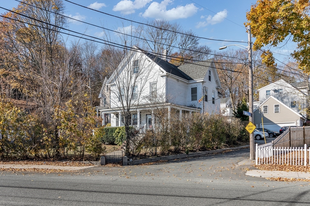 Revere, Massachusetts, 02151, United States, 5 Bedrooms Bedrooms, ,3 BathroomsBathrooms,Residential,For Sale,1935467