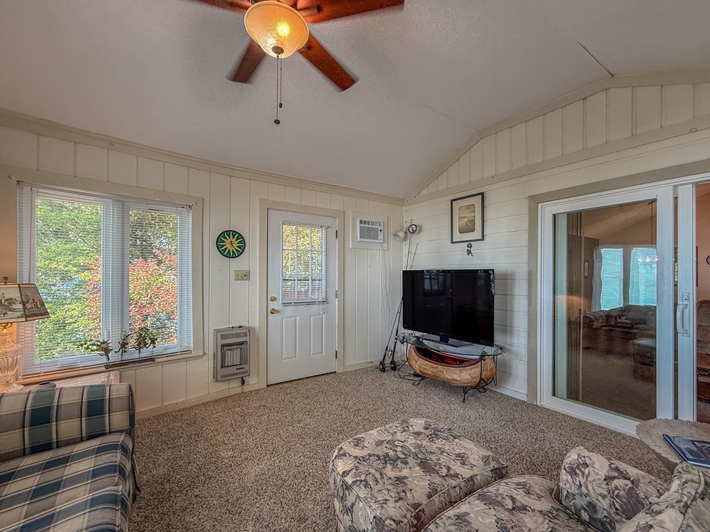 Machipongo, Virginia, 23405, United States, 3 Bedrooms Bedrooms, ,3 BathroomsBathrooms,Residential,For Sale,1796934