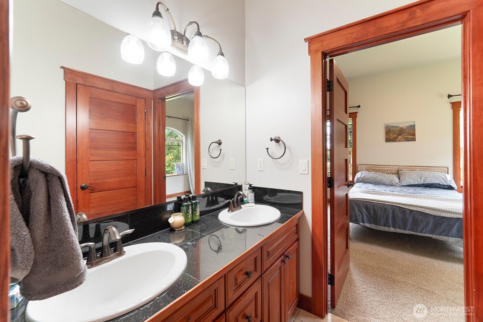 Spokane, Washington, 99208, United States, 5 Bedrooms Bedrooms, ,4 BathroomsBathrooms,Residential,For Sale,1975887