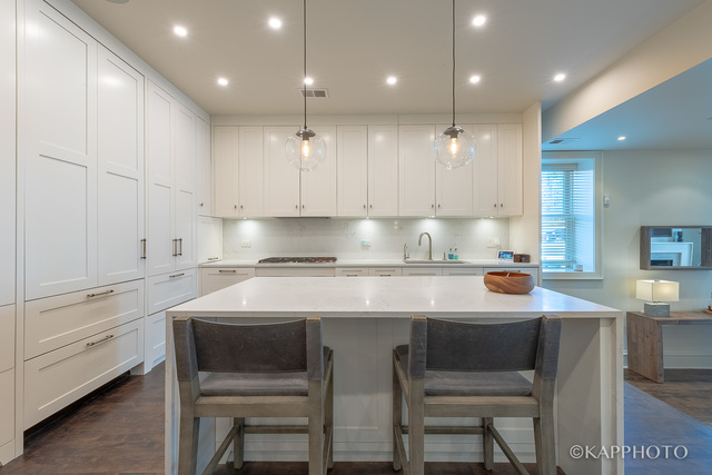 319 West Erie Street, 2W, Chicago, Illinois, 60654, United States, 2 Bedrooms Bedrooms, ,3 BathroomsBathrooms,Residential,For Sale,319 West Erie Street , 2W,1010581
