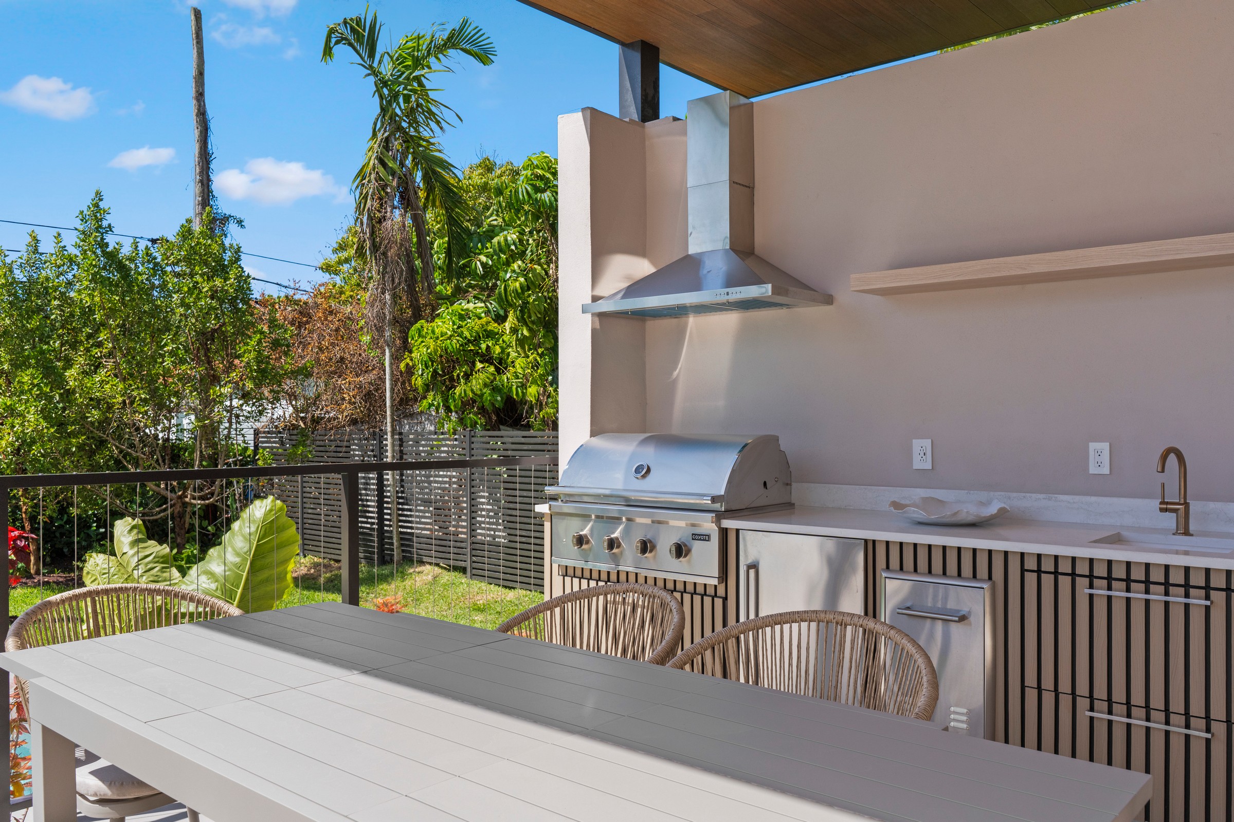  5854 SW 30th St, Miami, FL, 33155 - 物件實景