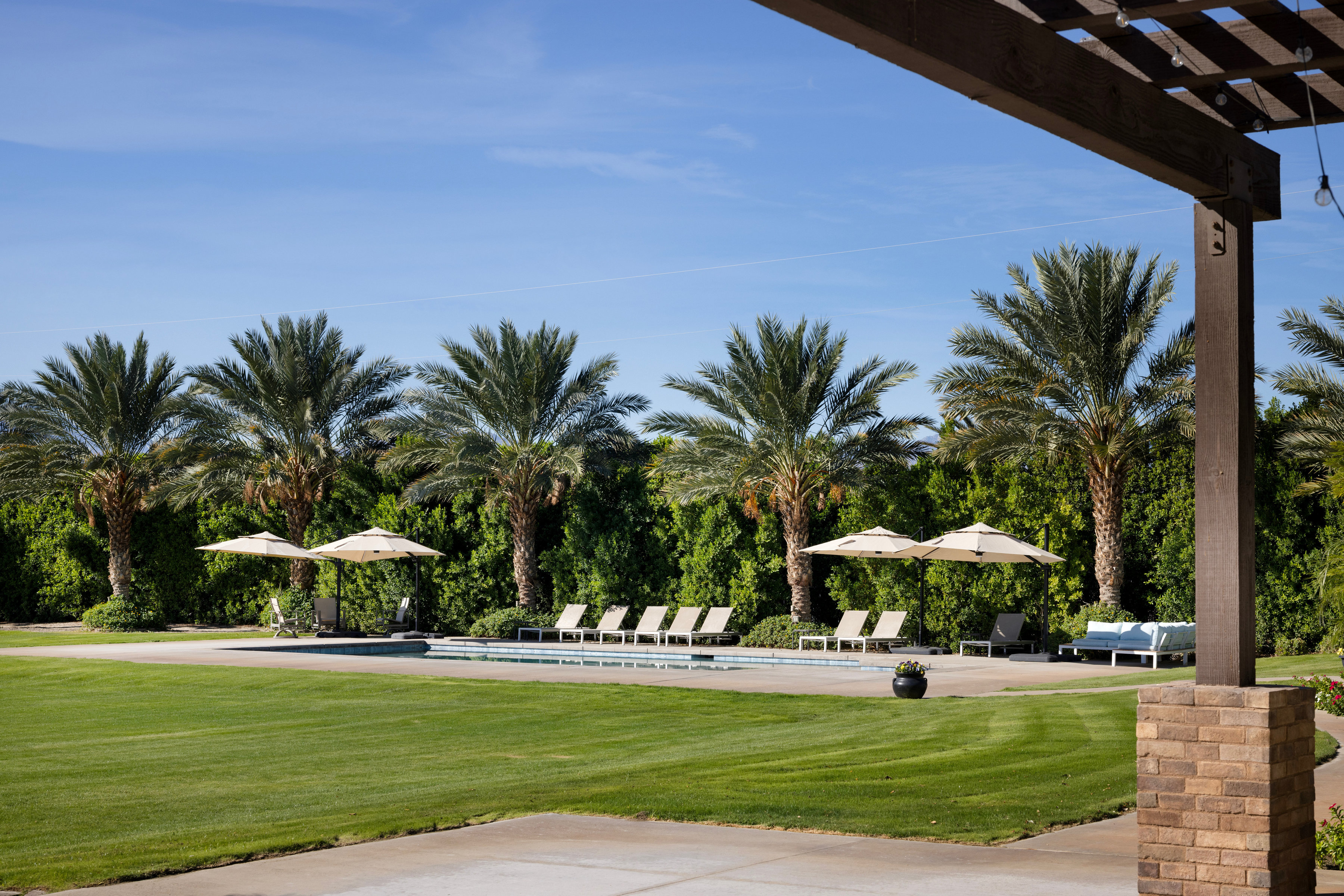  A Desert Retreat Designed to Earn and Entertain - 物件實景