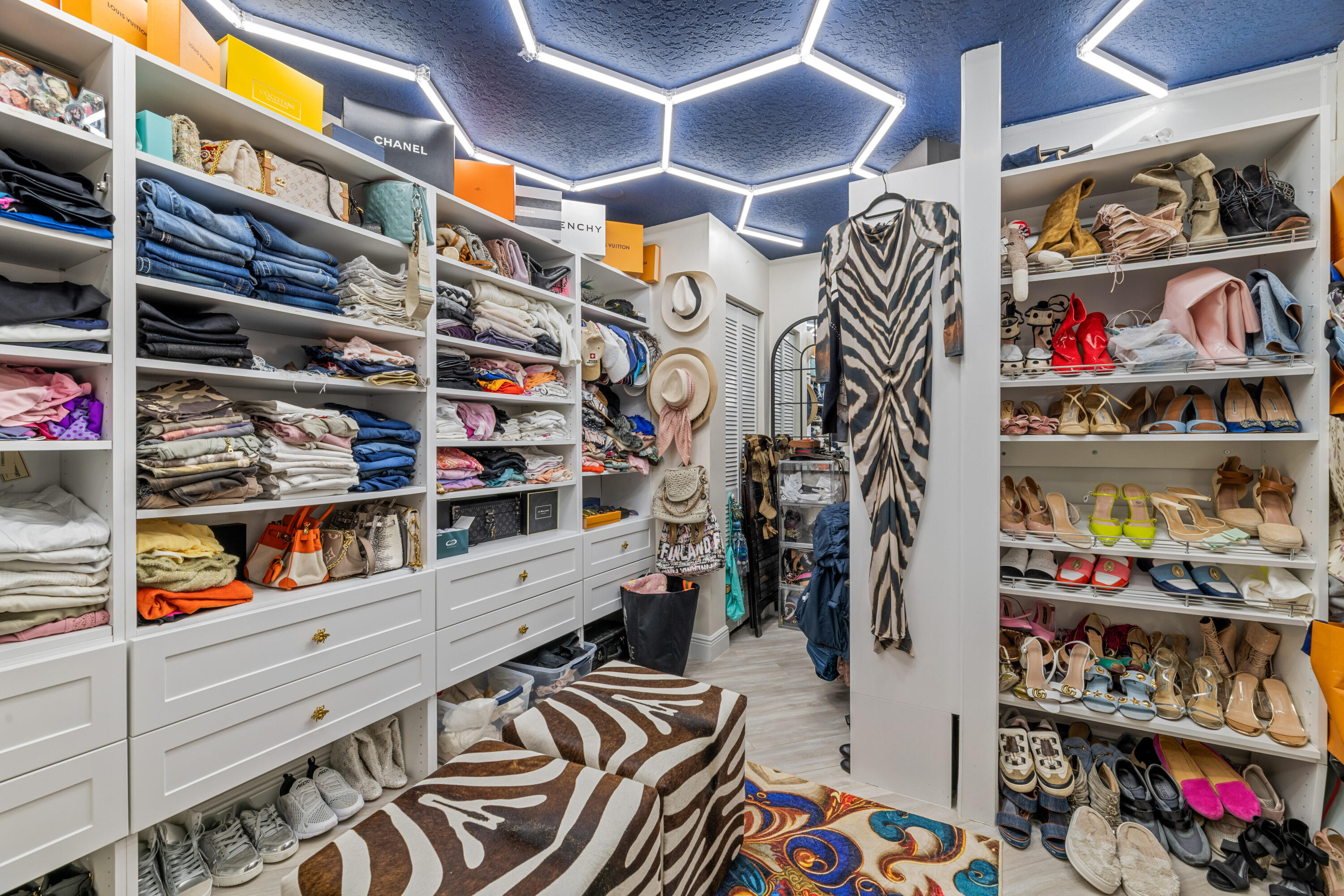  15161 Collecting Canal Road - 物件實景