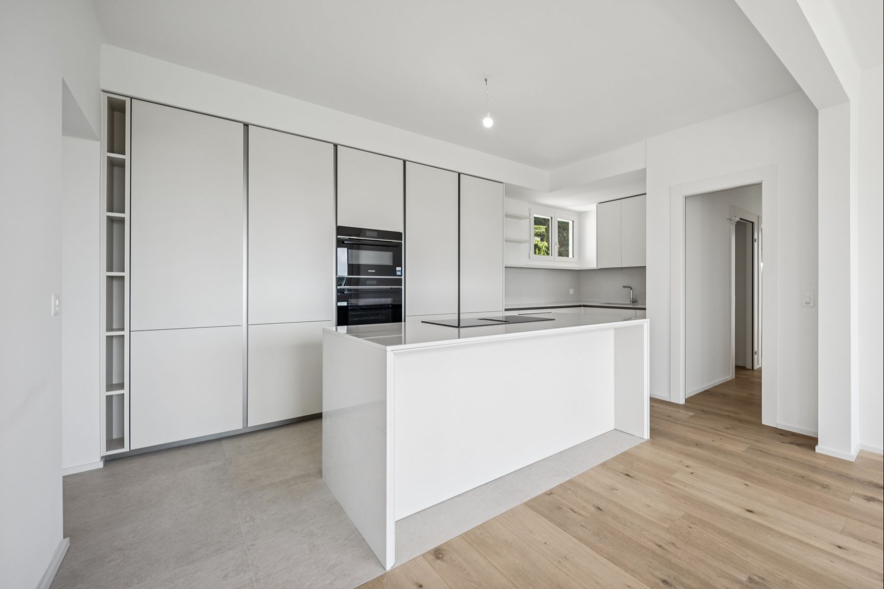  Love at first sight Renovated property with two balconies and a garden - 物件實景