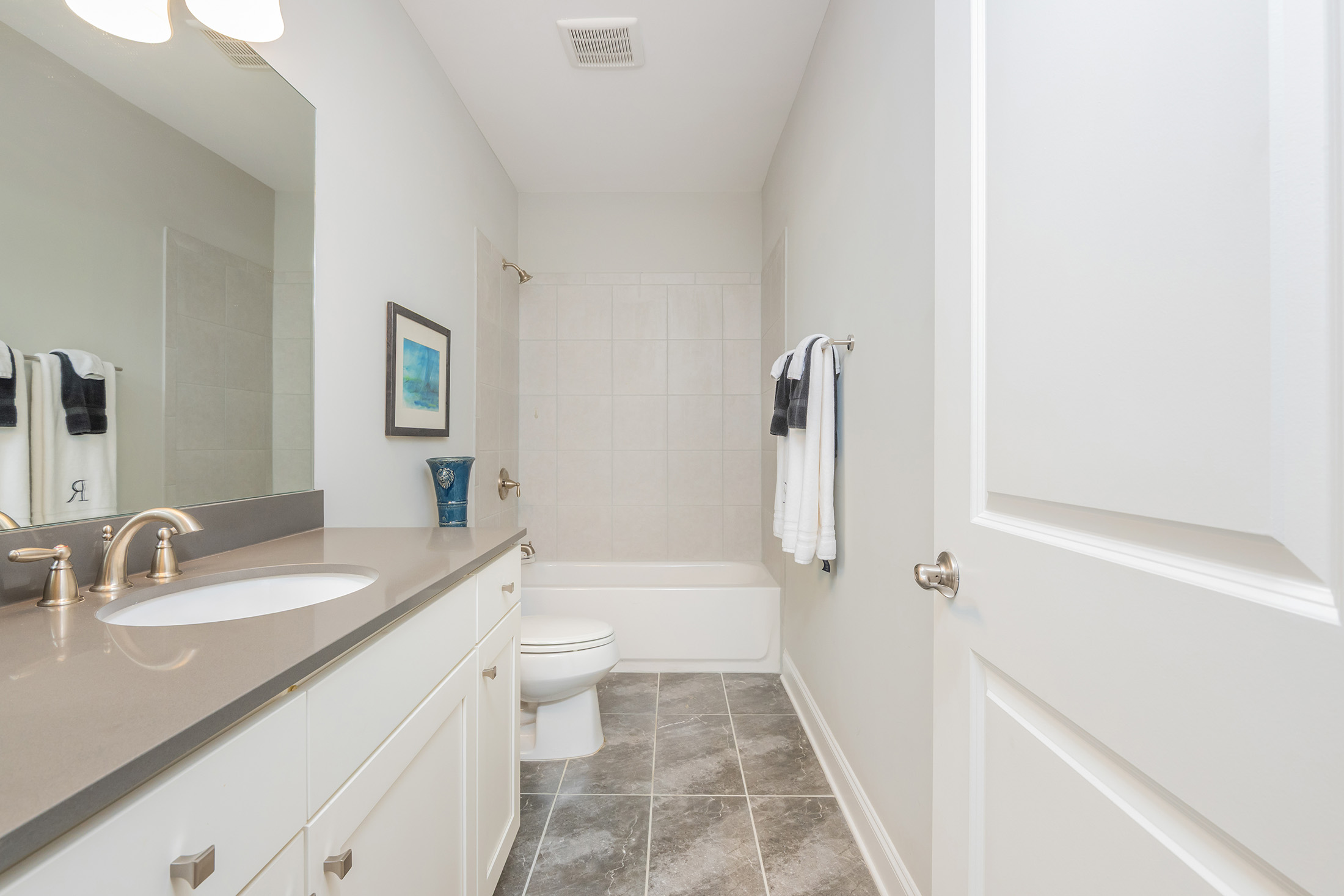  Welcome Home to this Impeccably maintained and Beautifully Appointed Estate - 物件實景