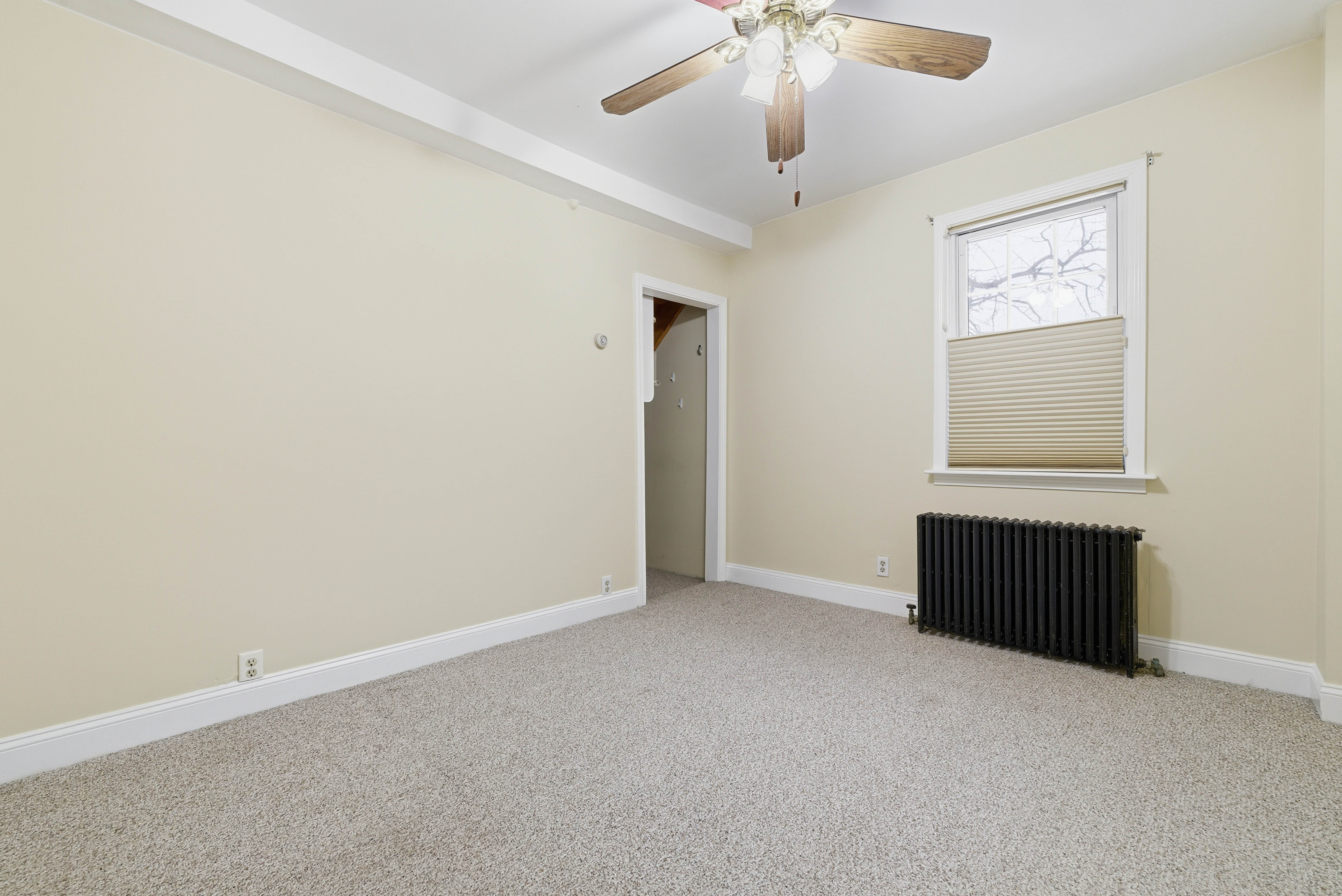  Cozy Sale Listing in Essex, CT - 物件實景