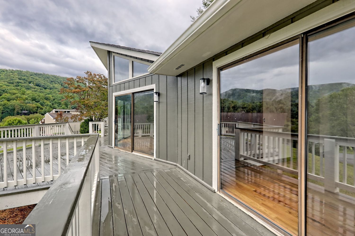 Dillard, Georgia, 30537, United States, 3 Bedrooms Bedrooms, ,2 BathroomsBathrooms,Residential,For Sale,1913990