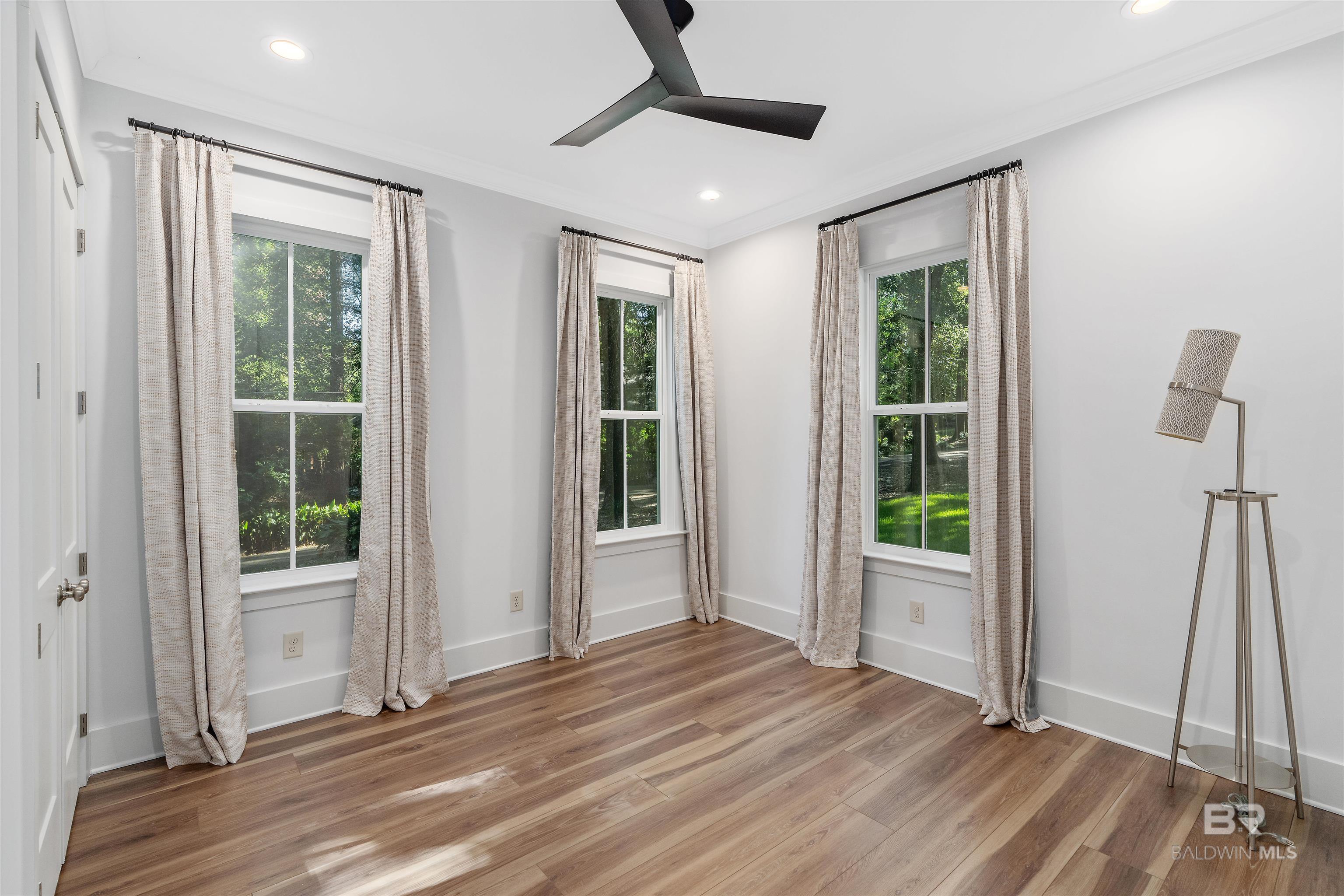 Fairhope, Alabama, 36532, United States, 3 Bedrooms Bedrooms, ,2 BathroomsBathrooms,Residential,For Sale,1895603