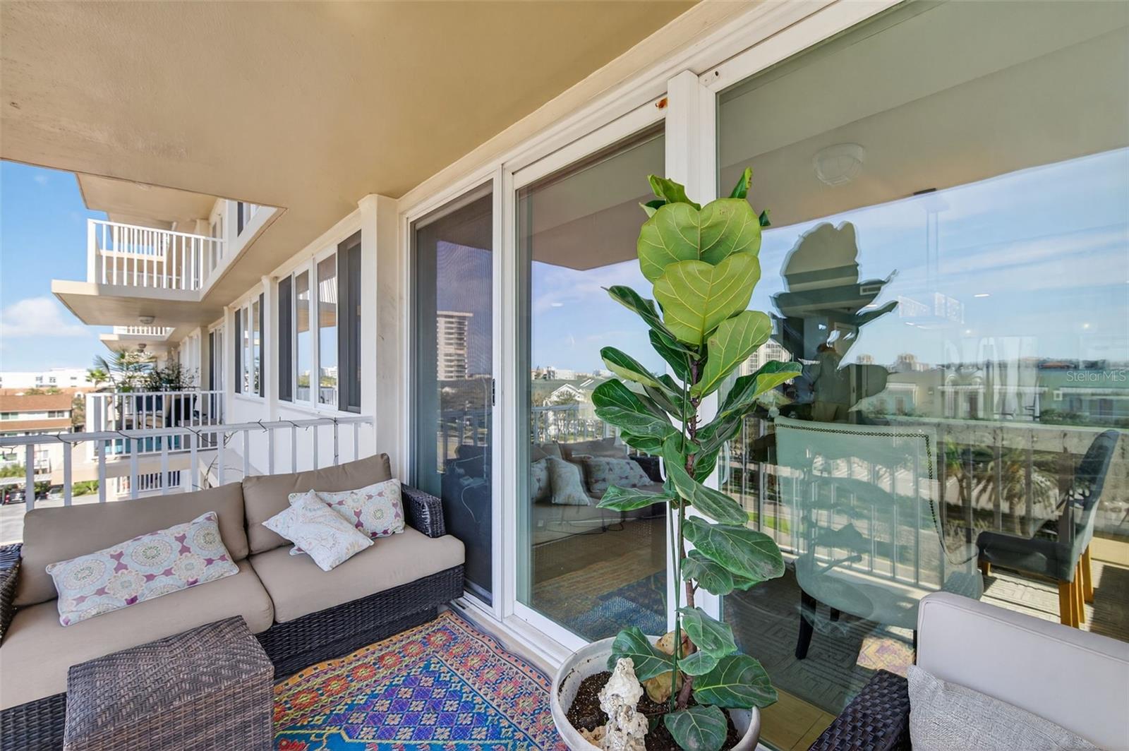 CLEARWATER BEACH, Florida, 33767, United States, 2 Bedrooms Bedrooms, ,2 BathroomsBathrooms,Residential,For Sale,1998949