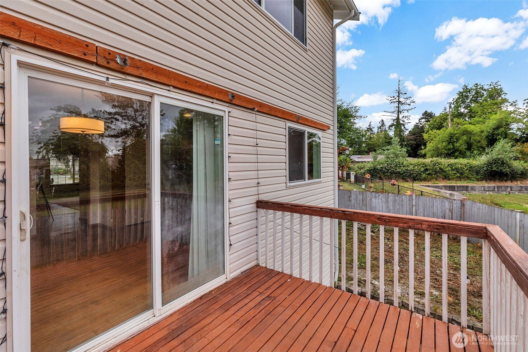 Everett, Washington, 98208, United States, 3 Bedrooms Bedrooms, ,3 BathroomsBathrooms,Residential,For Sale,1982490