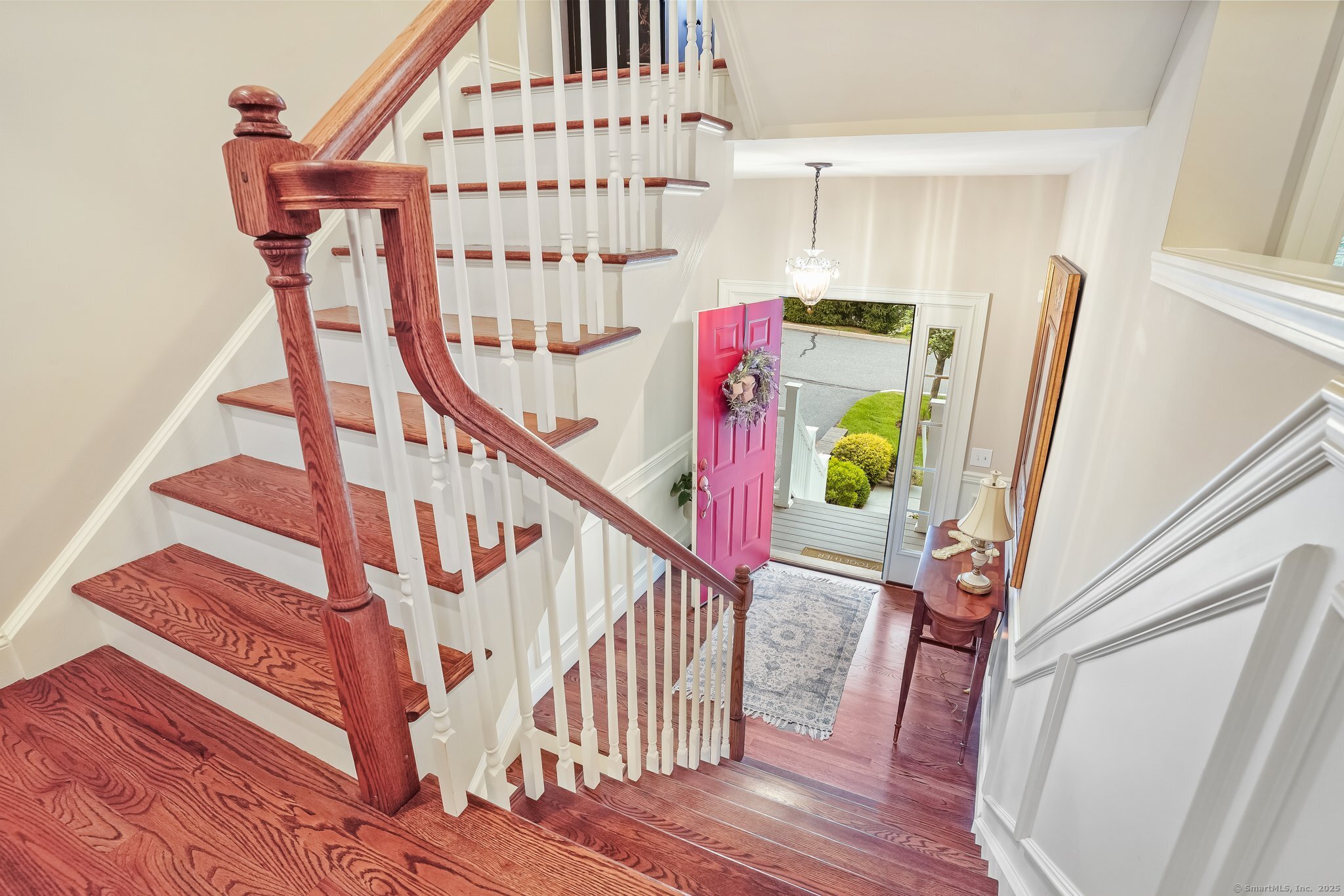 Brookfield, Connecticut, 06804, United States, 2 Bedrooms Bedrooms, ,4 BathroomsBathrooms,Residential,For Sale,1890460