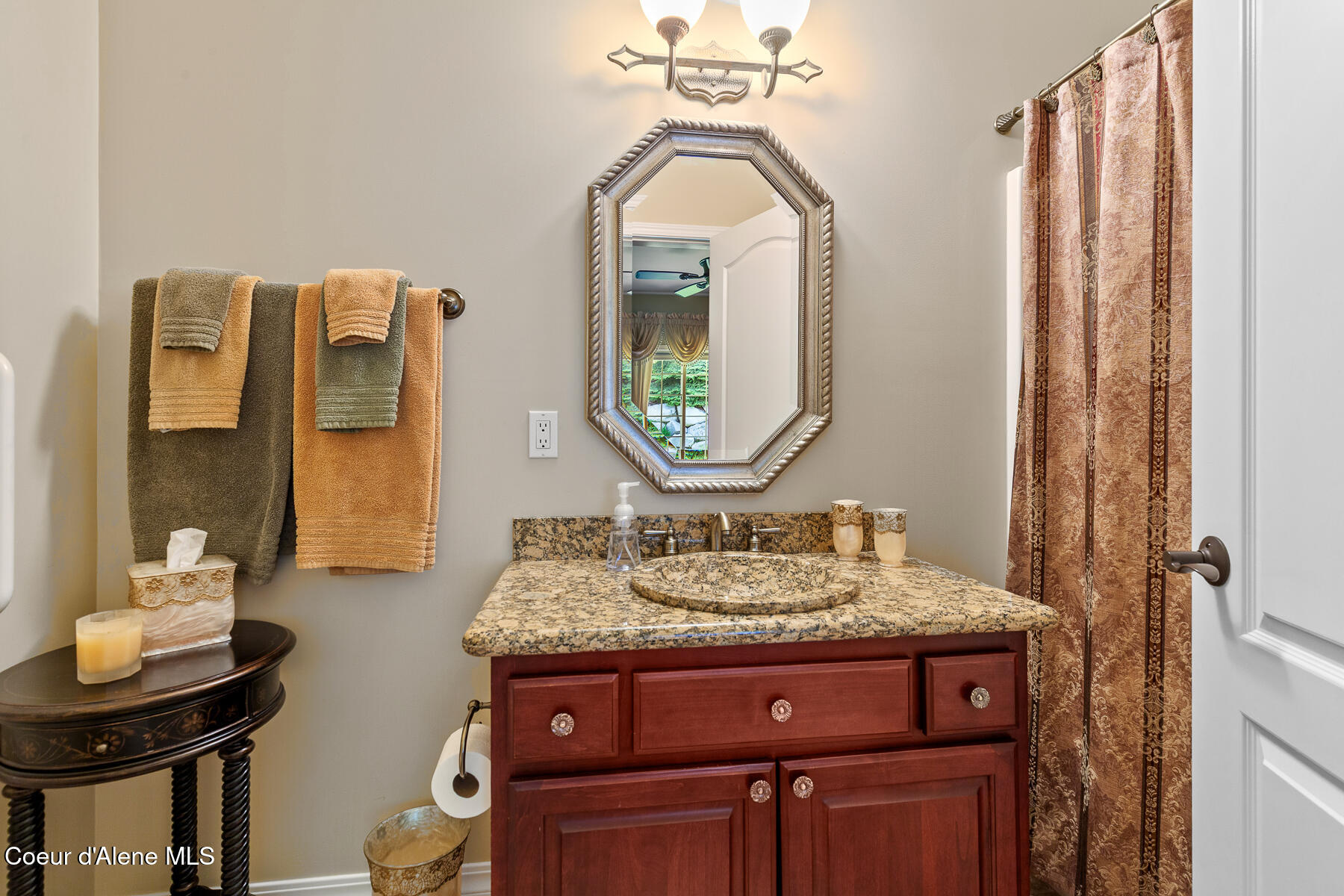 Coeur d'Alene, Idaho, 83814, United States, 4 Bedrooms Bedrooms, ,Residential,For Sale,2048588