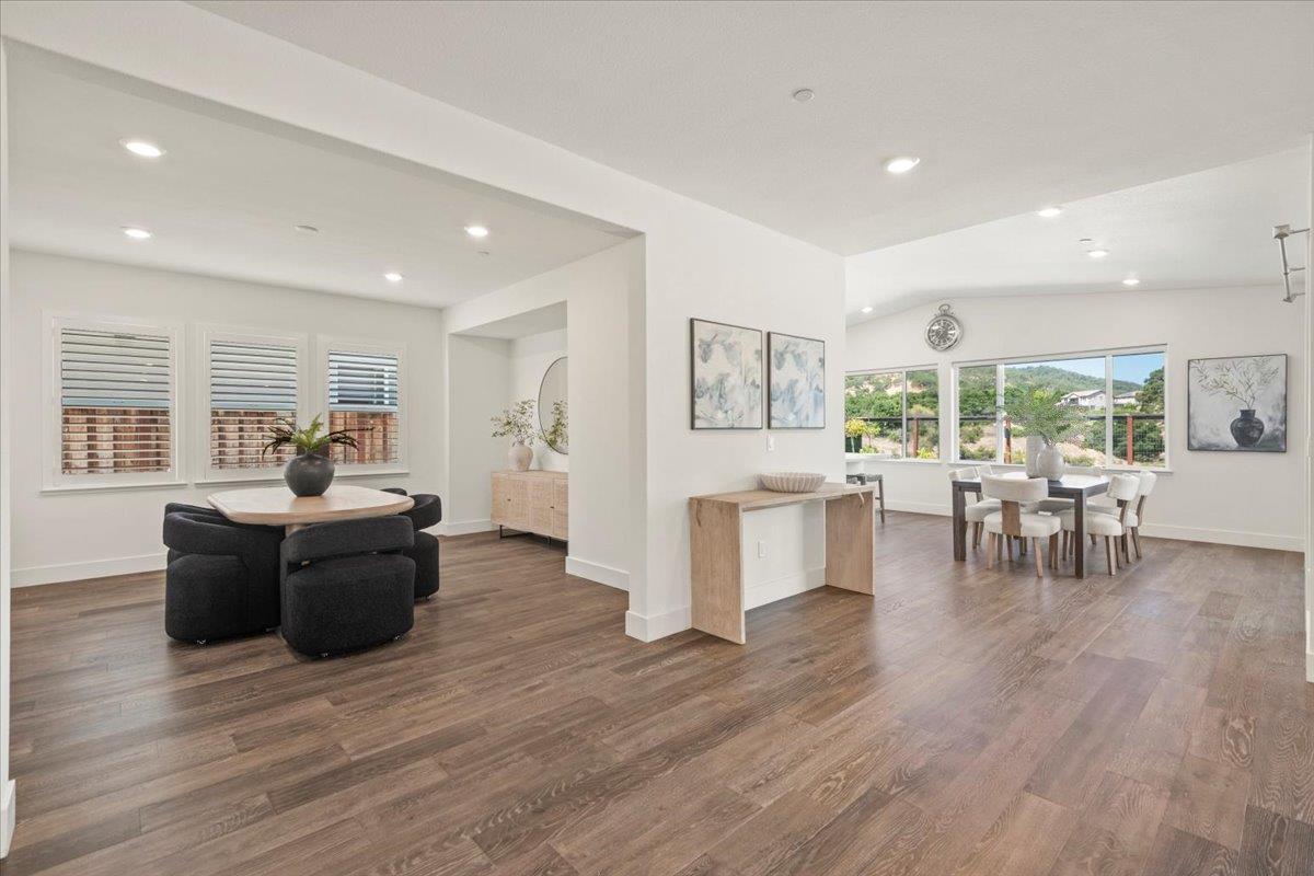 Gilroy, California, 95020, United States, 4 Bedrooms Bedrooms, ,3 BathroomsBathrooms,Residential,For Sale,1907628