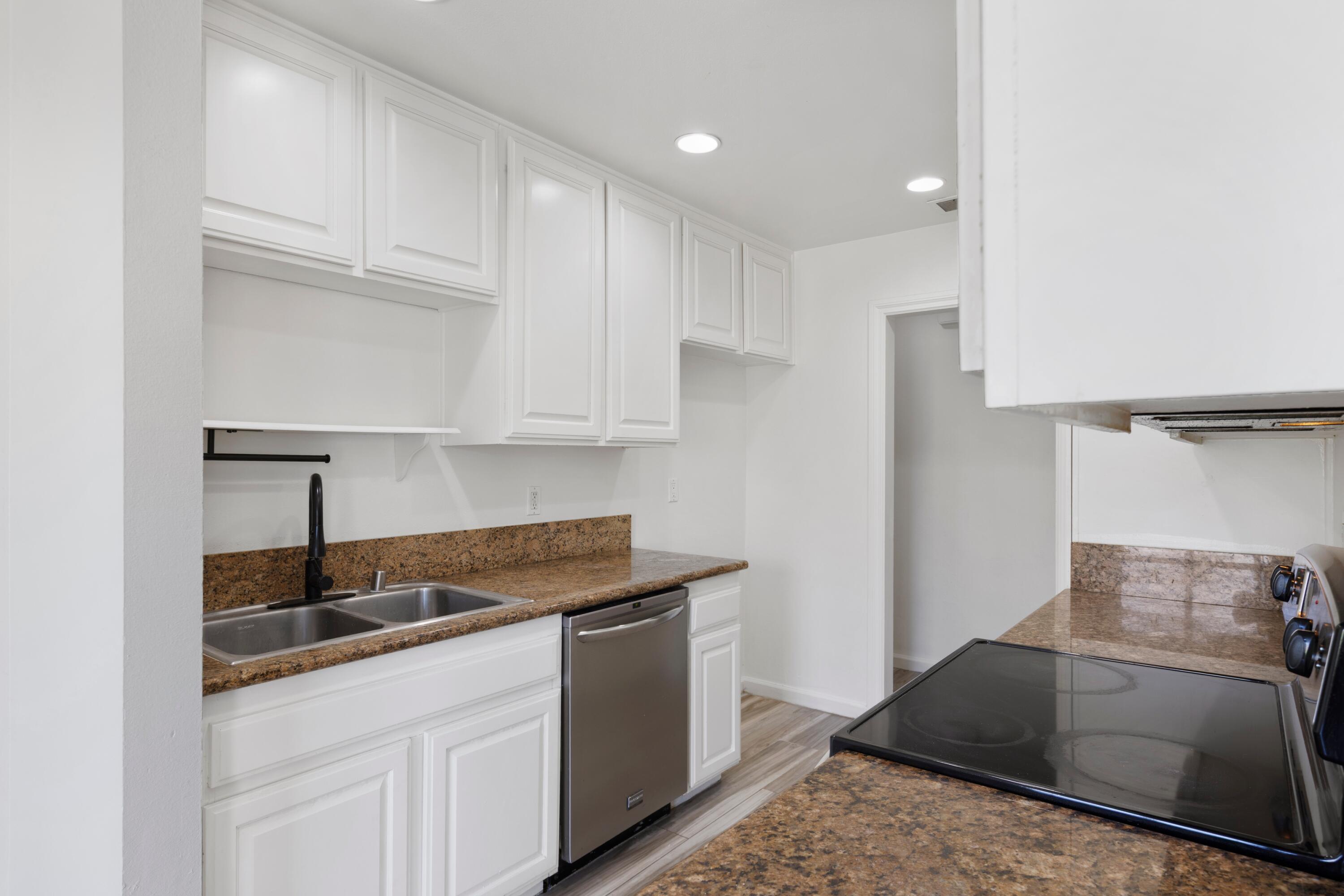 Palm Desert, California, 92260, United States, 3 Bedrooms Bedrooms, ,2 BathroomsBathrooms,Residential,For Sale,1906688