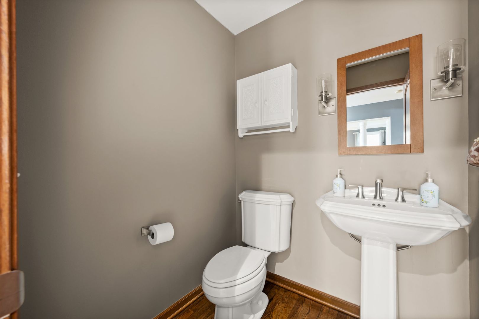 West Chicago, Illinois, 60185, United States, 4 Bedrooms Bedrooms, ,4 BathroomsBathrooms,Residential,For Sale,1991101