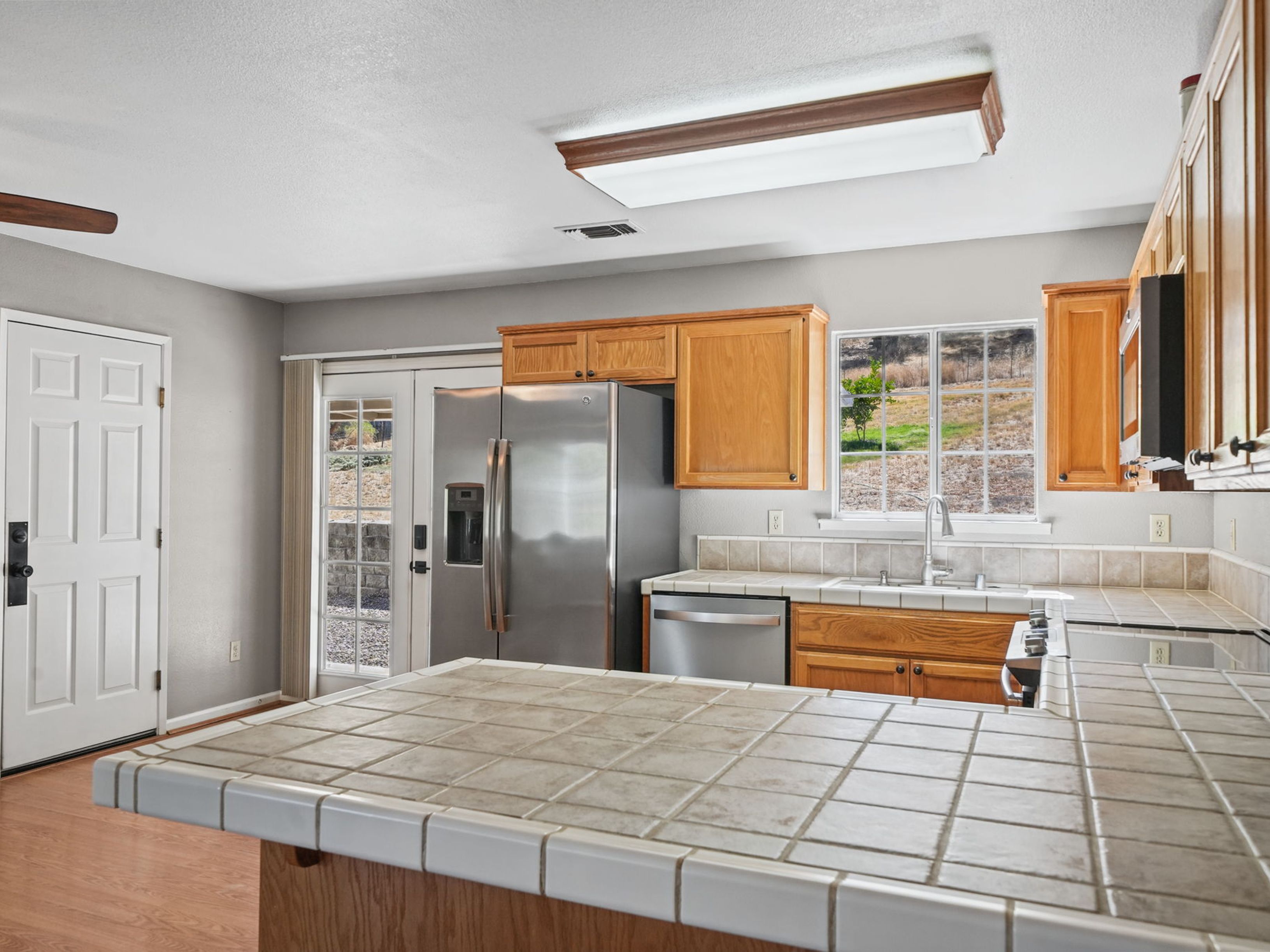  4611 Roadrunner Drive, Ione, CA 95640 - 物件實景