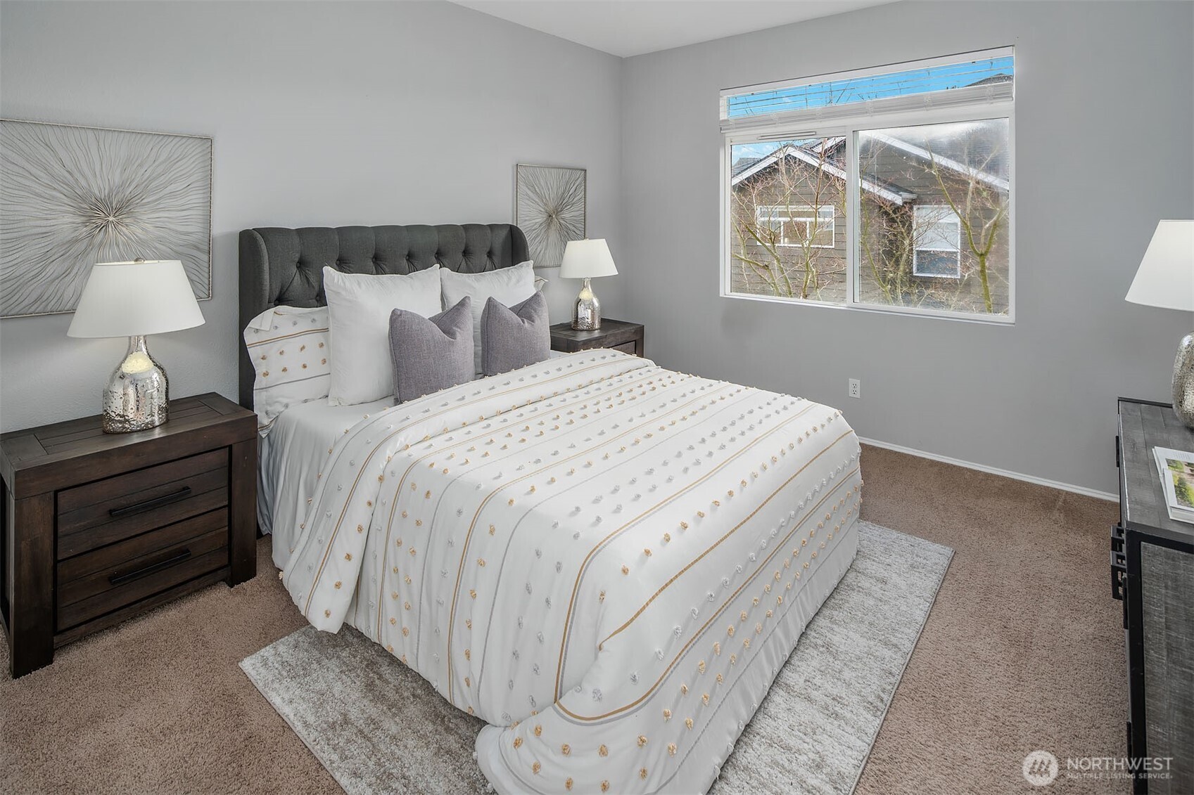 Sammamish, Washington, 98075, United States, 2 Bedrooms Bedrooms, ,2 BathroomsBathrooms,Residential,For Sale,1997338