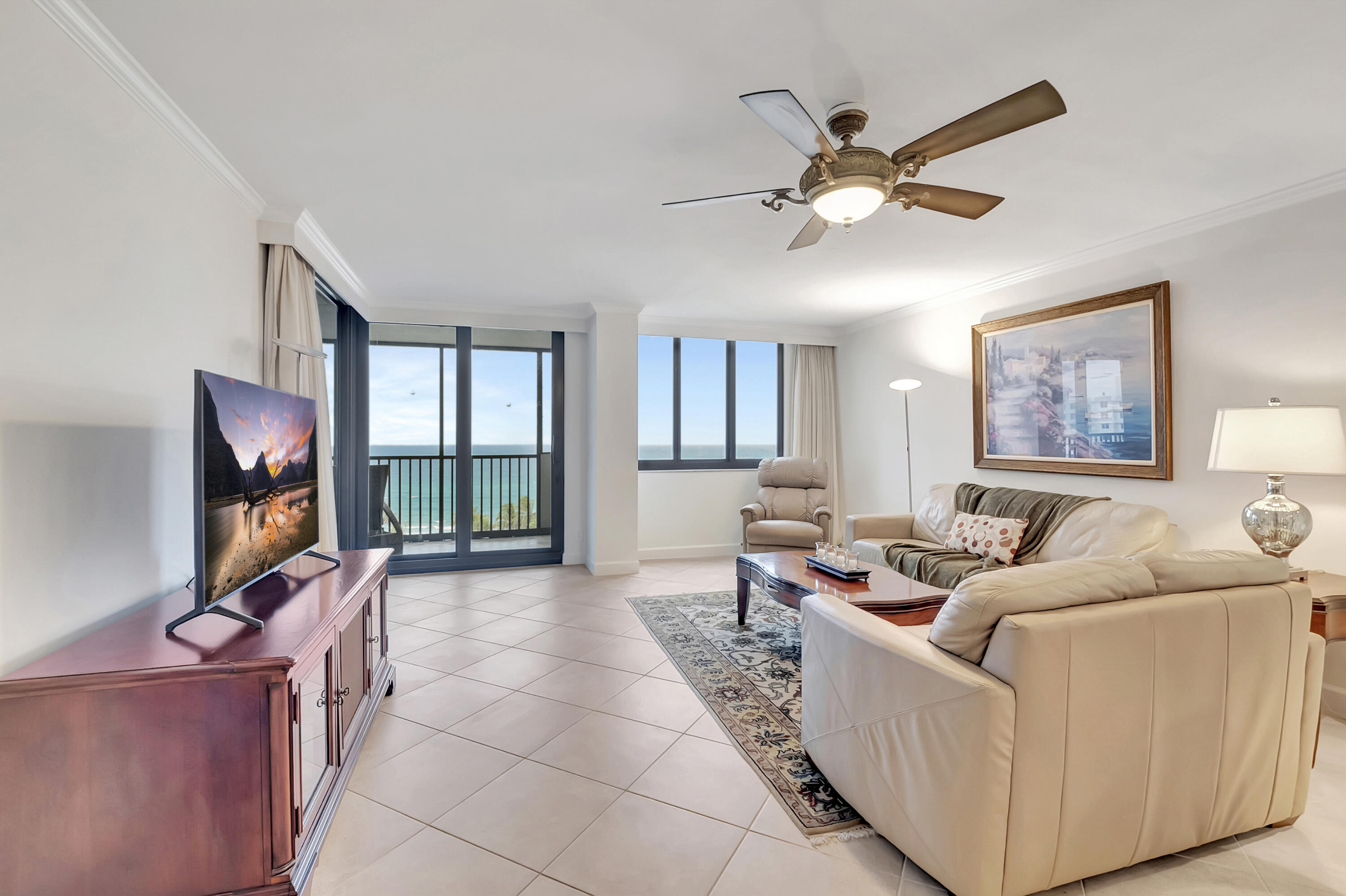 Highland Beach, Florida, 33487, United States, 2 Bedrooms Bedrooms, ,2 BathroomsBathrooms,Residential,For Sale,1907746