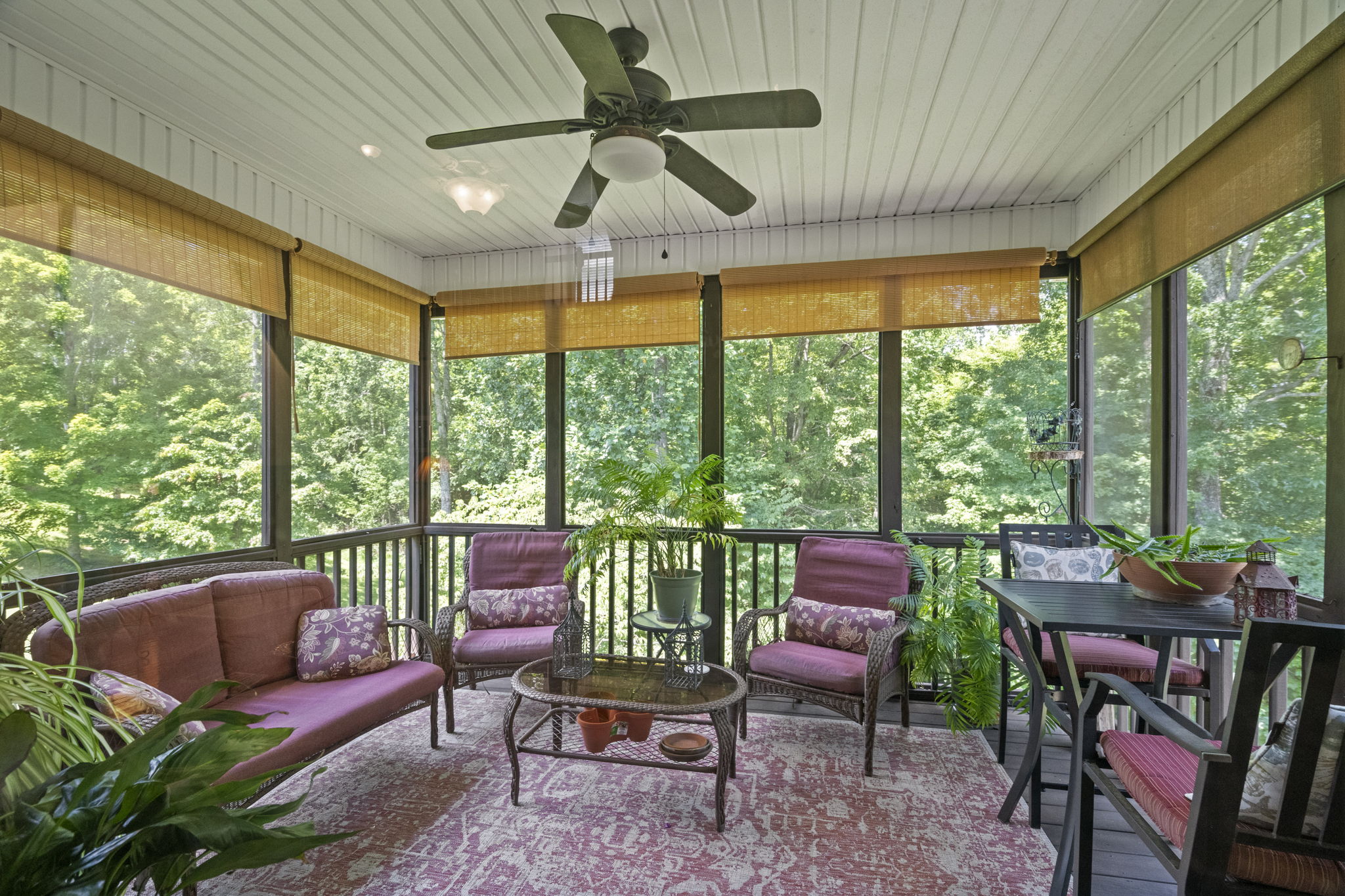 Ashland City, Tennessee, 37015, United States, 3 Bedrooms Bedrooms, ,3 BathroomsBathrooms,Residential,For Sale,1983979