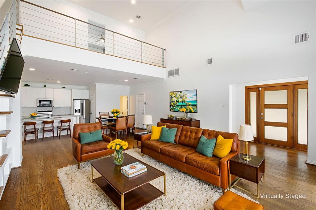 Dallas, Texas, 75235, United States, 3 Bedrooms Bedrooms, ,3 BathroomsBathrooms,Residential,For Sale,1906057