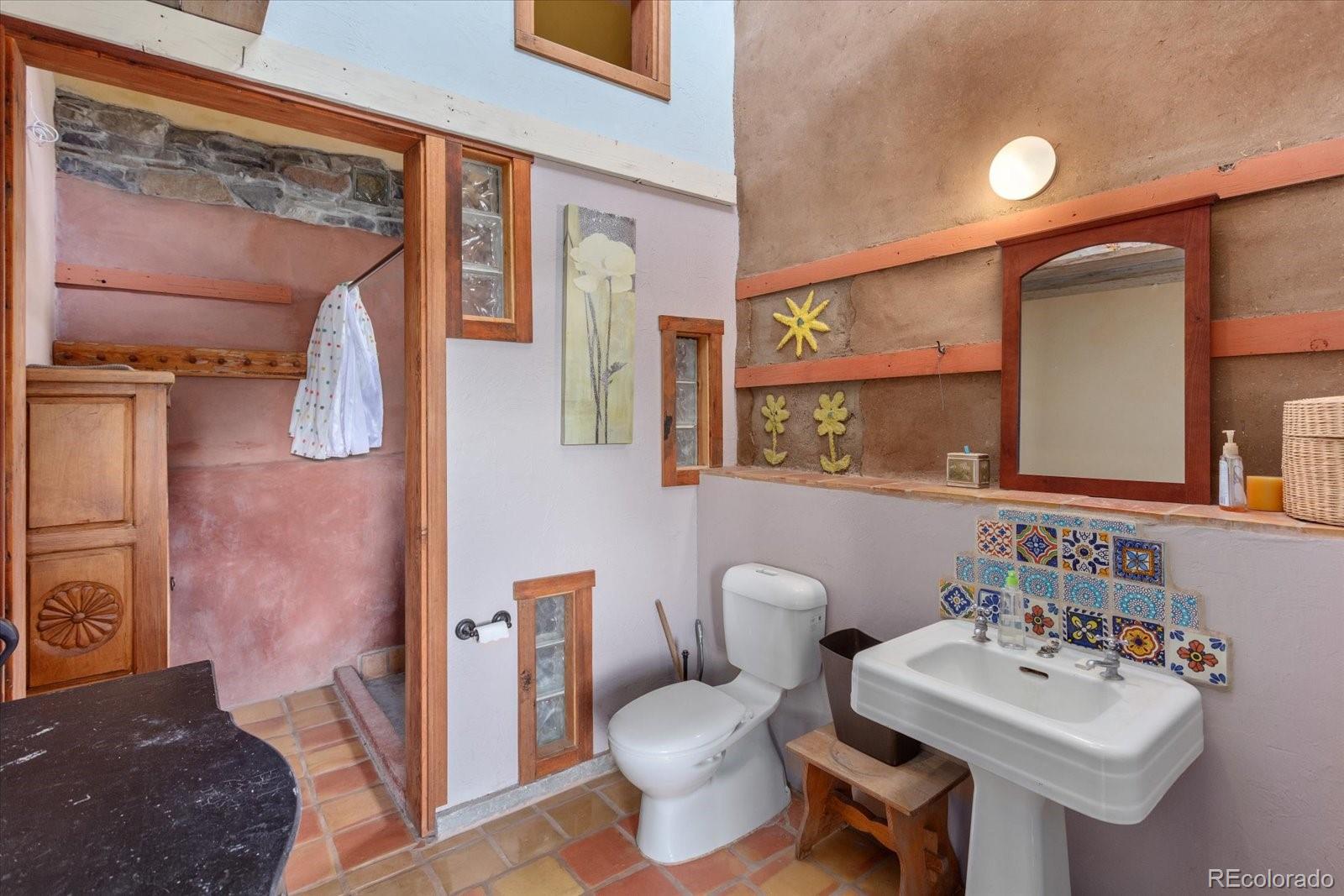 Salida, Colorado, 81201, United States, 2 Bedrooms Bedrooms, ,1 BathroomBathrooms,Residential,For Sale,1873658