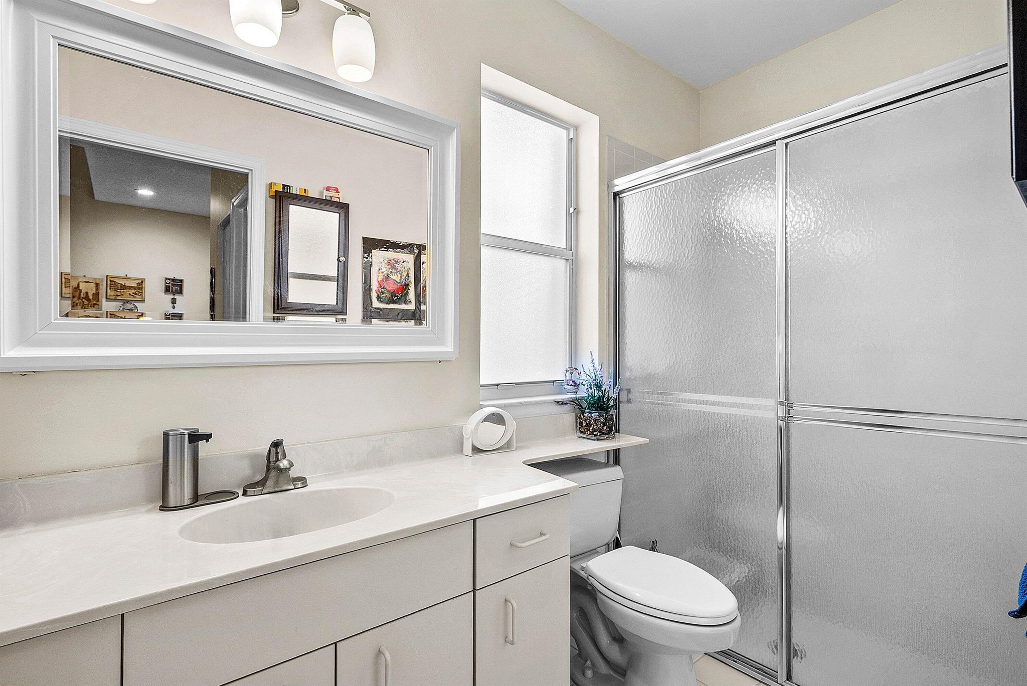 Boynton Beach, Florida, 33437, United States, 3 Bedrooms Bedrooms, ,2 BathroomsBathrooms,Residential,For Sale,1996648