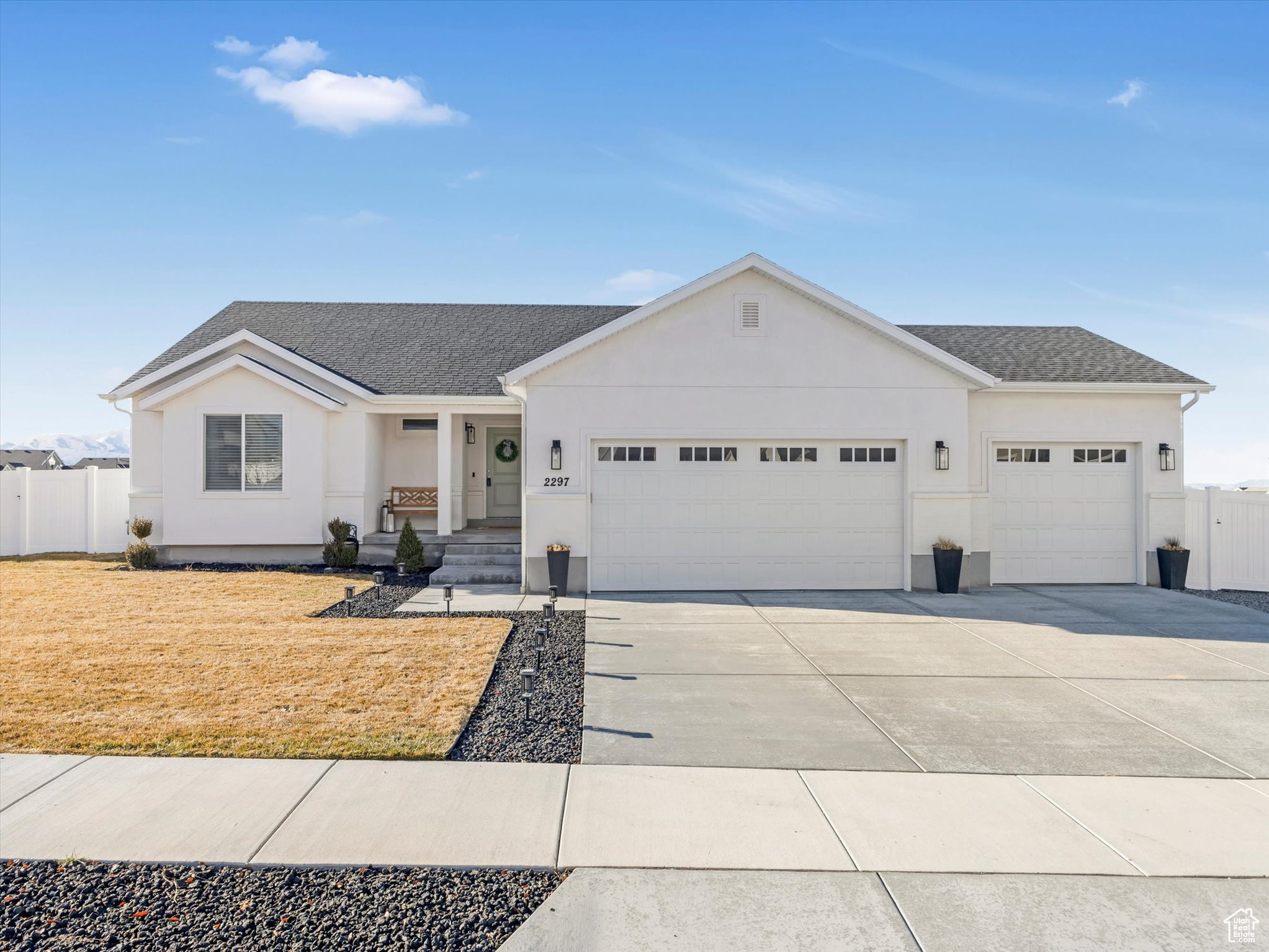 Tooele, Utah, 84074, United States, 3 Bedrooms Bedrooms, ,2 BathroomsBathrooms,Residential,For Sale,1859908