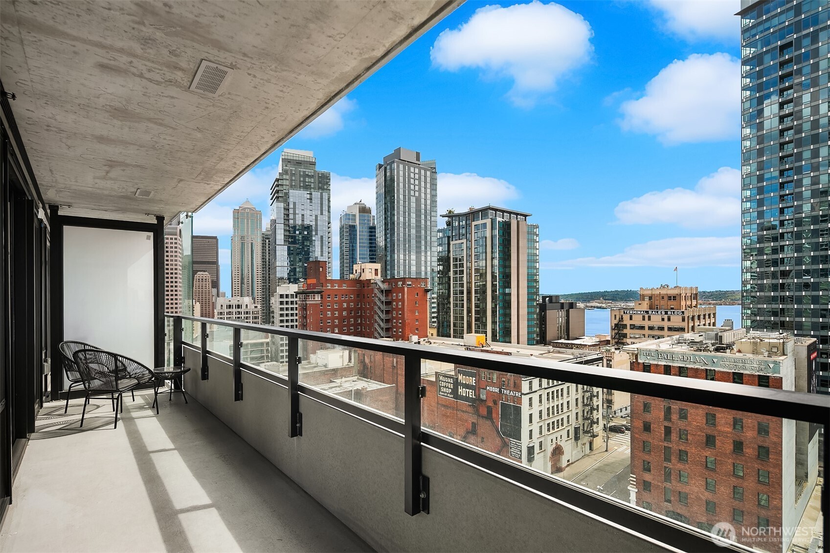 Seattle, Washington, 98101, United States, 1 Bedroom Bedrooms, ,1 BathroomBathrooms,Residential,For Sale,1873895