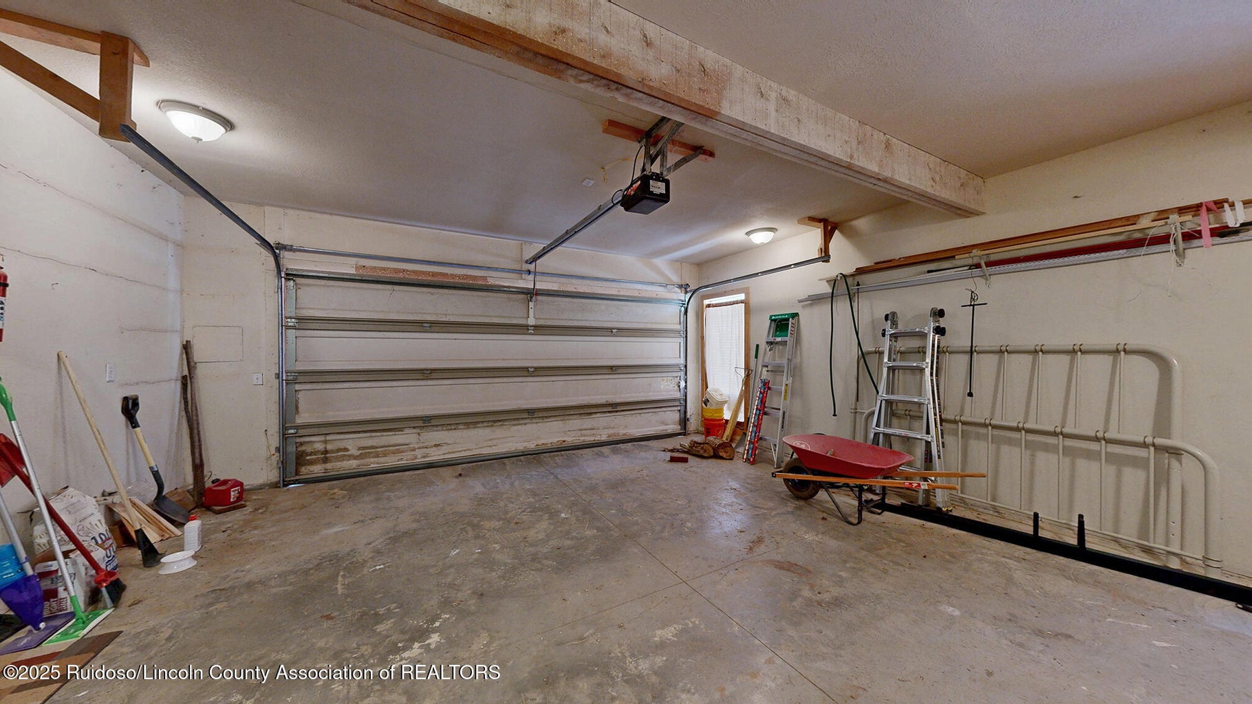 Ruidoso, New Mexico, 88345, United States, 3 Bedrooms Bedrooms, ,3 BathroomsBathrooms,Residential,For Sale,1840325