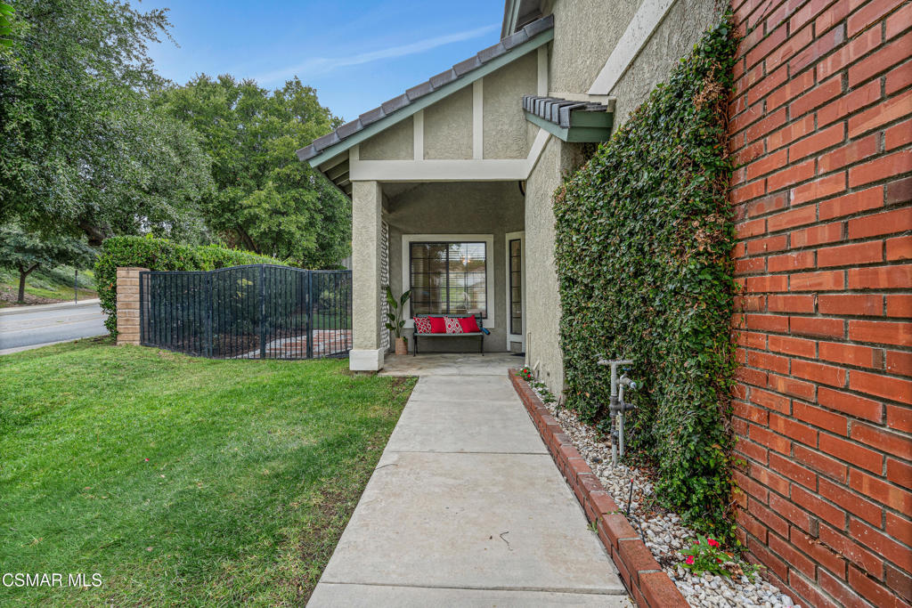 Agoura Hills, California, 91301, United States, 3 Bedrooms Bedrooms, ,3 BathroomsBathrooms,Residential,For Sale,1989584